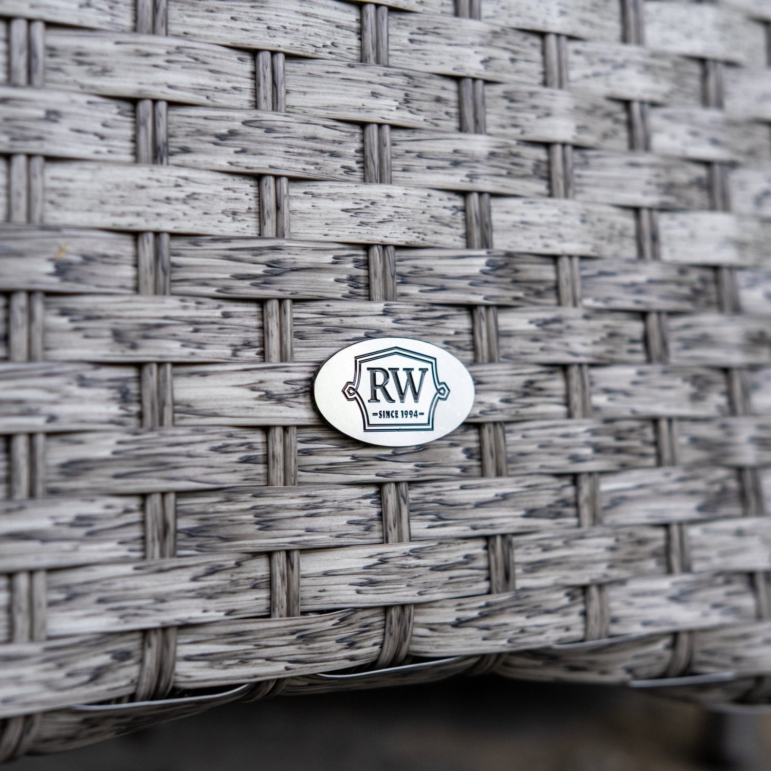 What Materials Are Best for Outdoor Furniture? - Rathwood Store