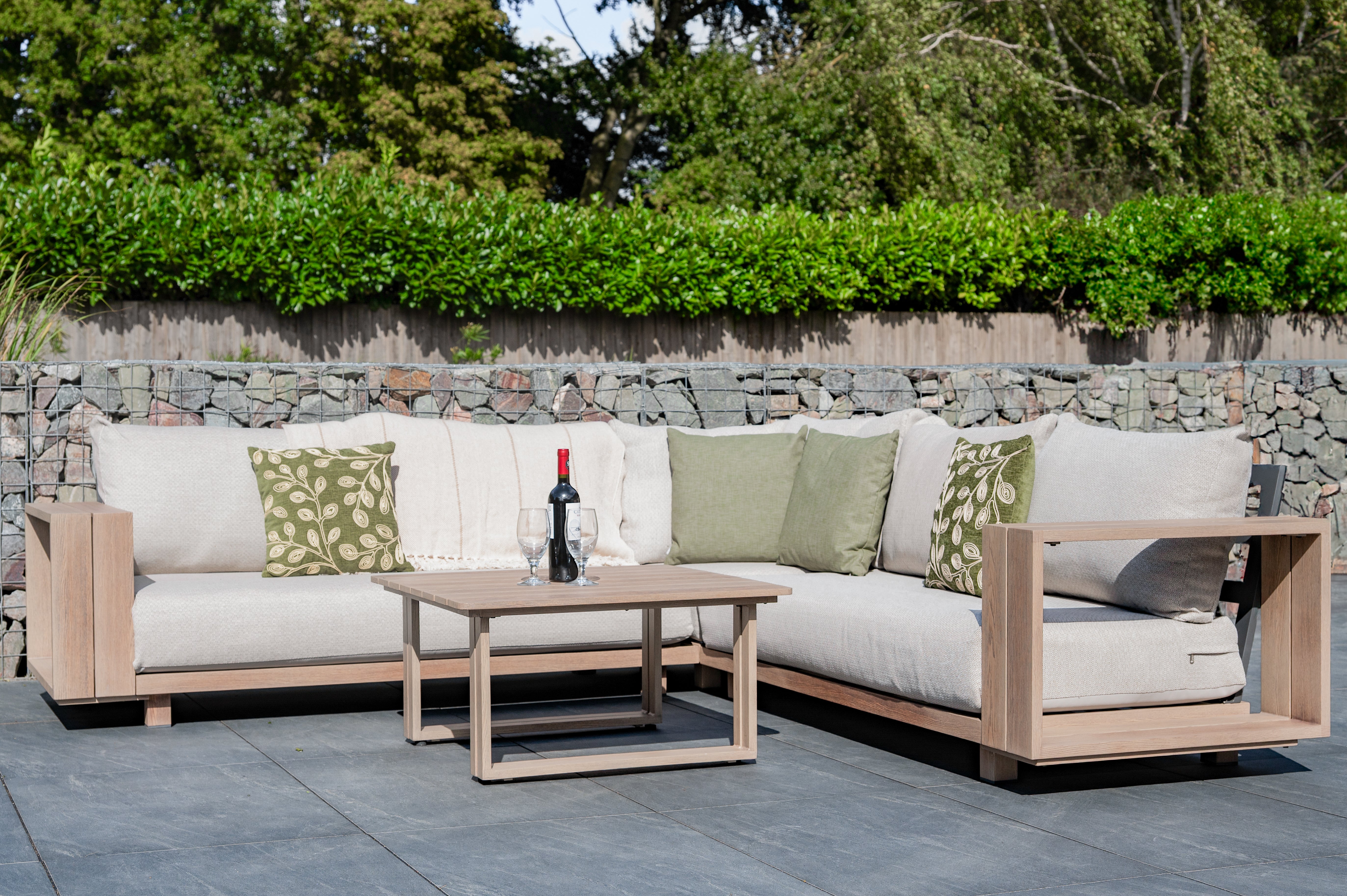 Darlington - Wood look Aluminium Corner Sofa Set with Coffee Table