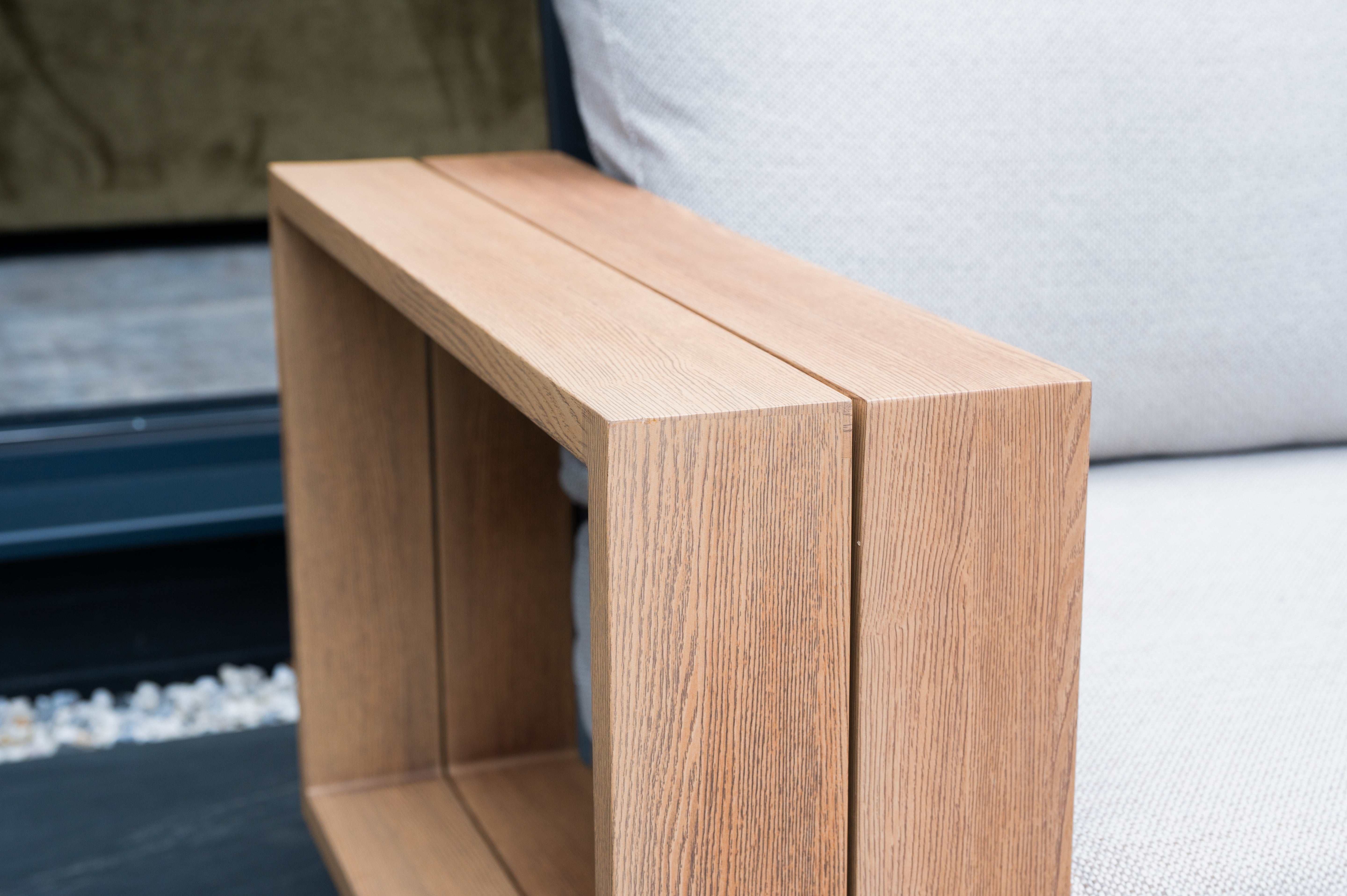 Darlington - Wood look Aluminium Corner Sofa Set with Coffee Table