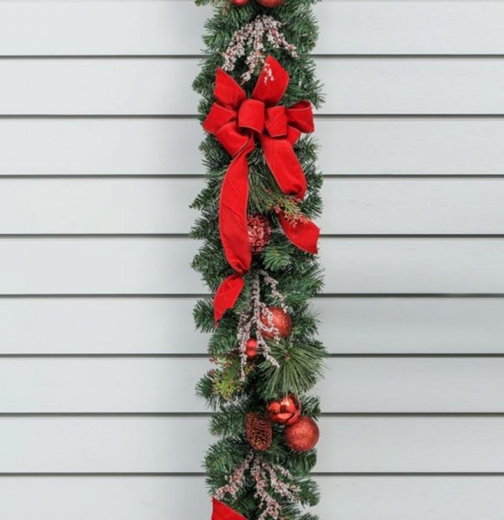 180cm Velvet Ribbon/Ball Garland Red - Rathwood Store