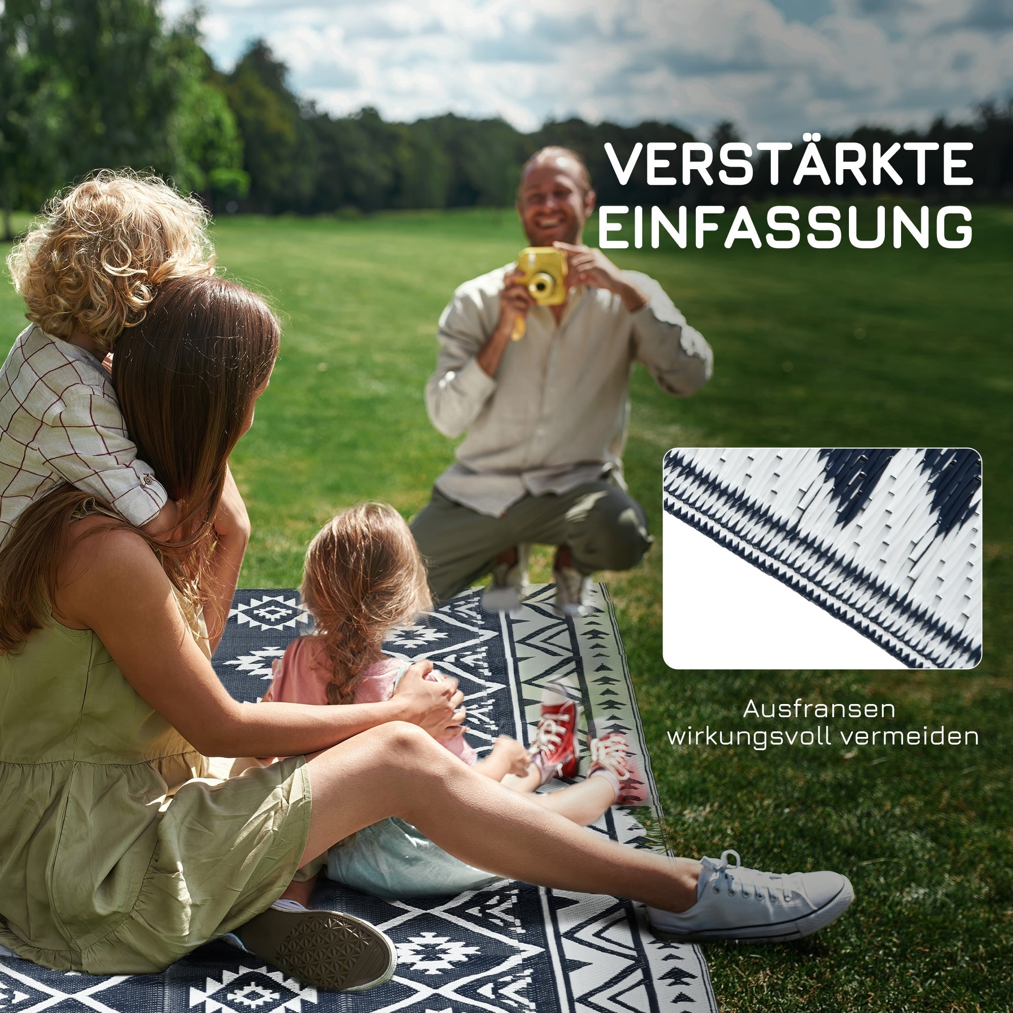 Reversible Outdoor Rug 182x274cm Water-Repellent Camping with Carrying Bag, Plastic Dark Blue & White