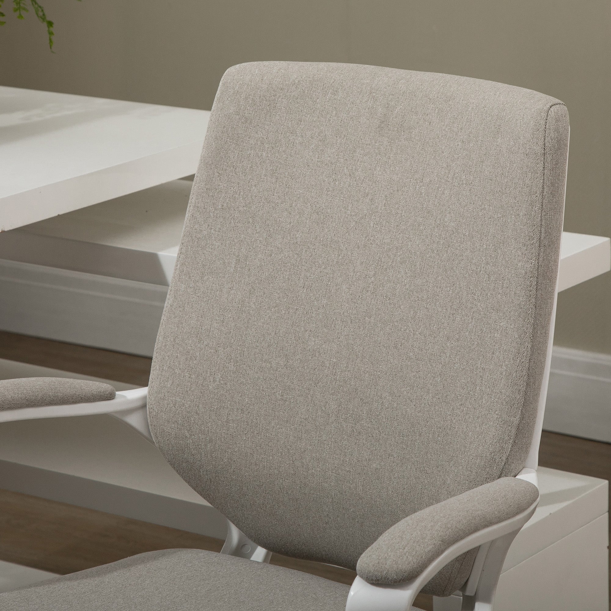 Ergonomic Office Chair with Lumbar Support, Adjustable 120kg, Beige