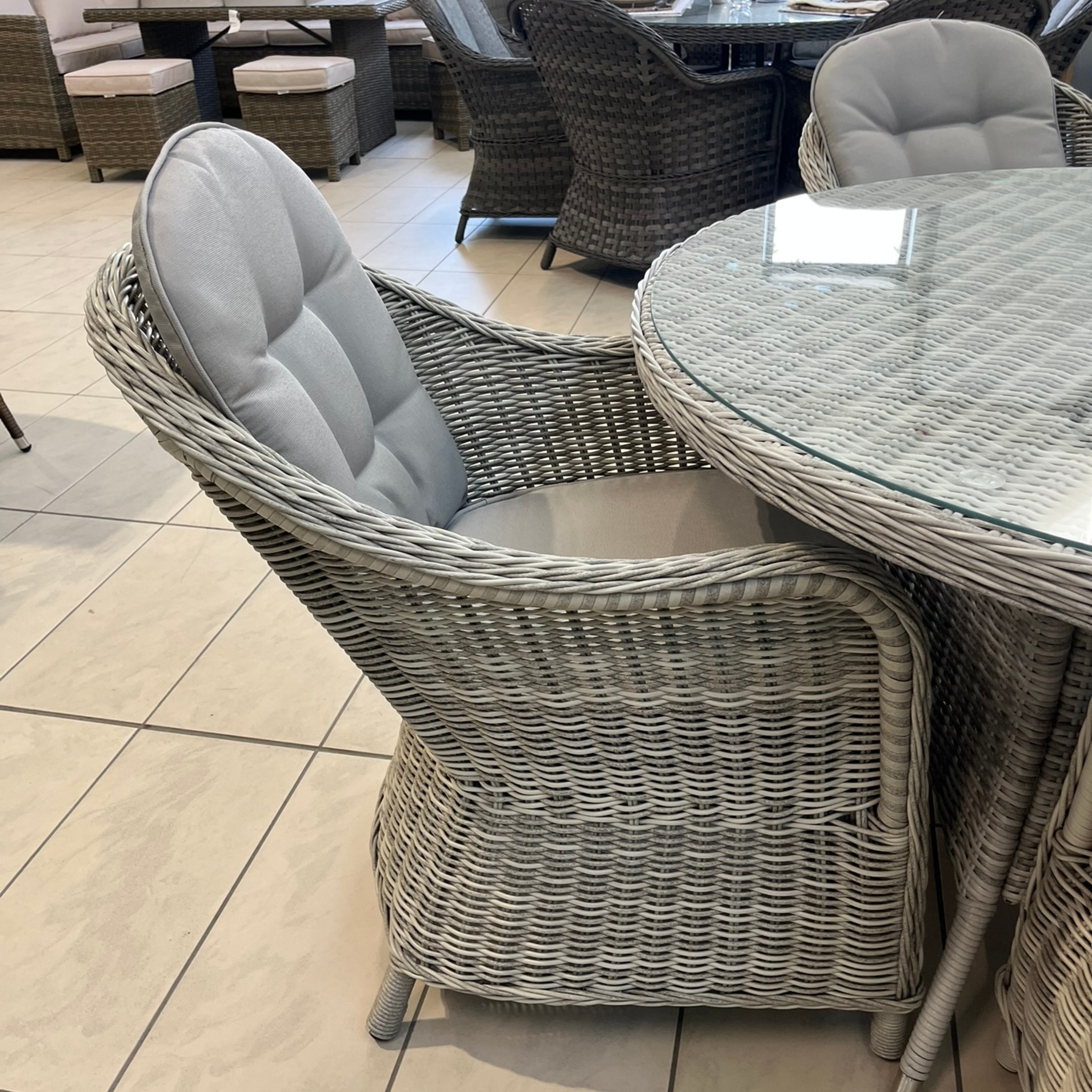 Sepino 4 Seater - Clearance