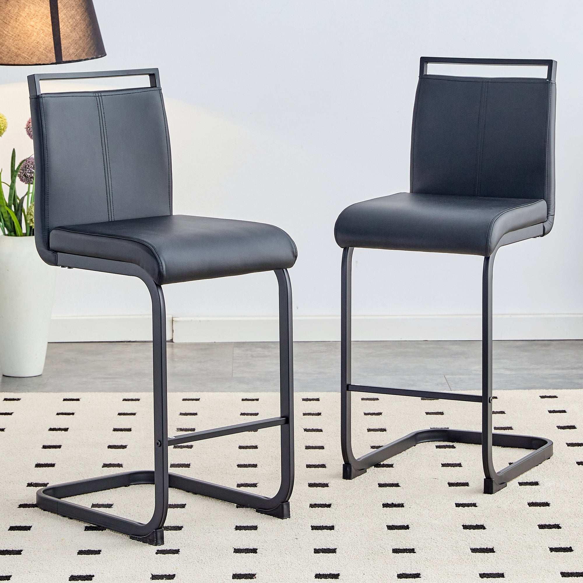Set of 2 Nordic Bar Stools Faux Leather Metal Legs - Black