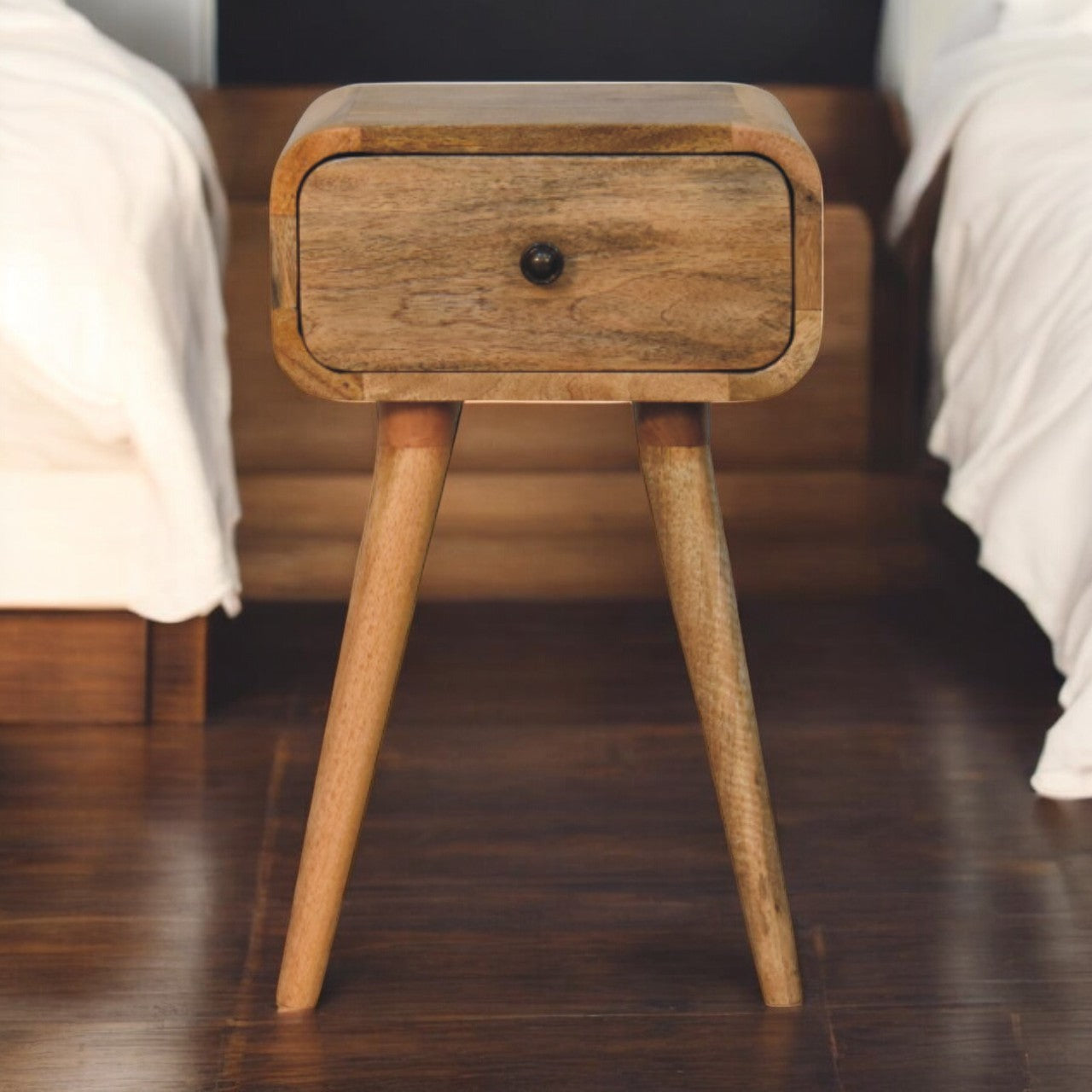 Solid Wood Avora Mini Nightstand with 1 Drawer, Brown Oak-ish Finish