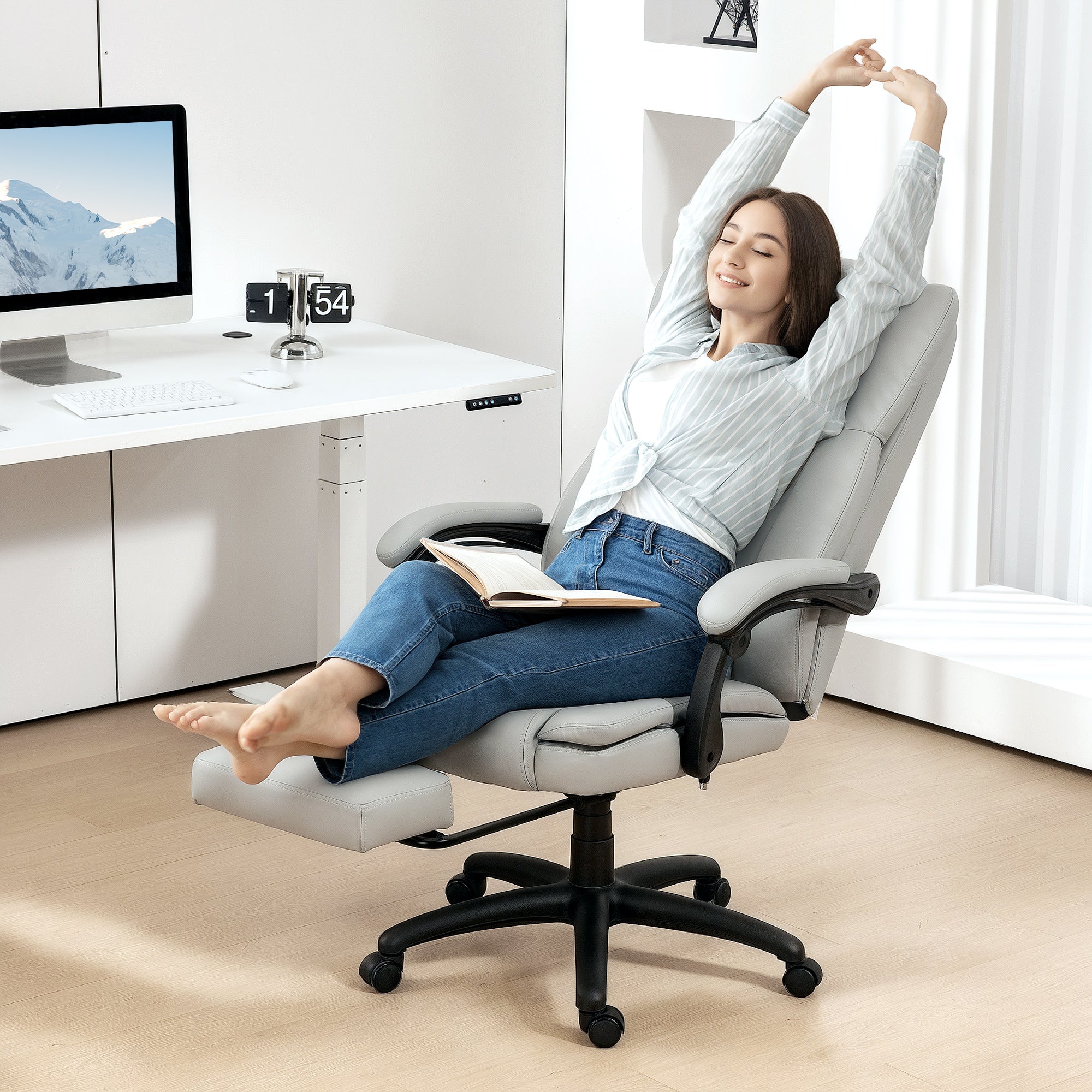Vinsetto Office Chair, Massage, Reclining, Height-Adjustable, Swivel, Footrest, Faux Leather, Light Grey