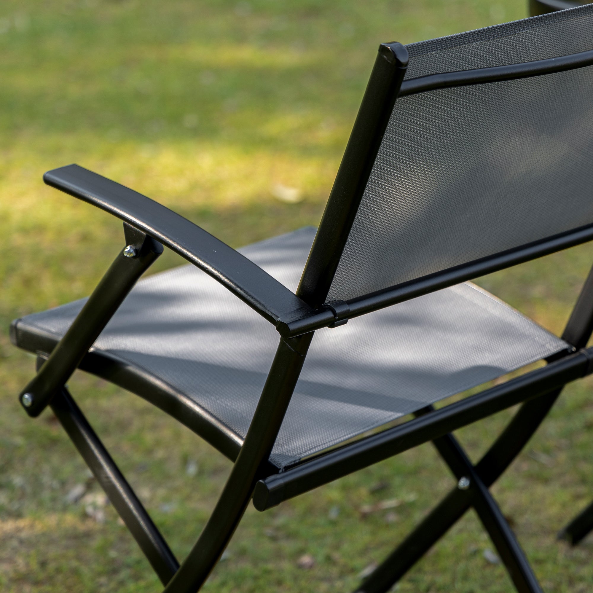 Klappbares Balkonset, 2-Sitzer-Tisch und Stühle, Metallgeflecht, Schwarz & Grau