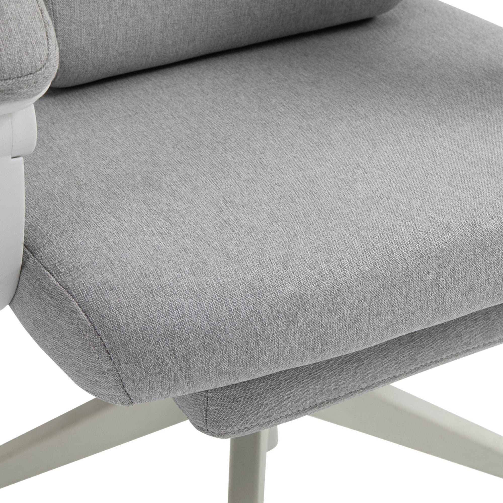 Office/Gaming Chair, Ergonomic with Casters, Polyester/Foam