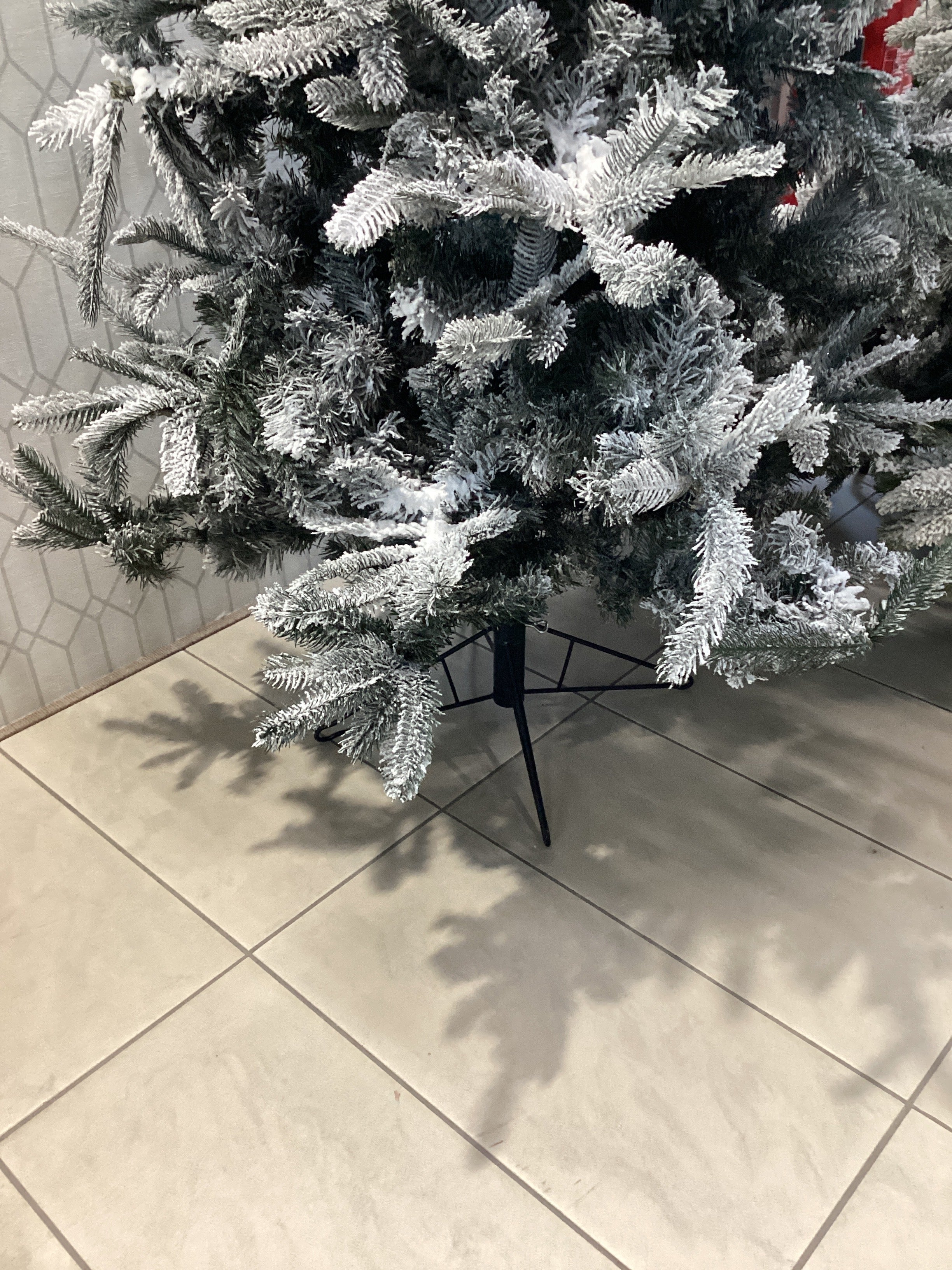 Flocked 7ft Christmas Tree