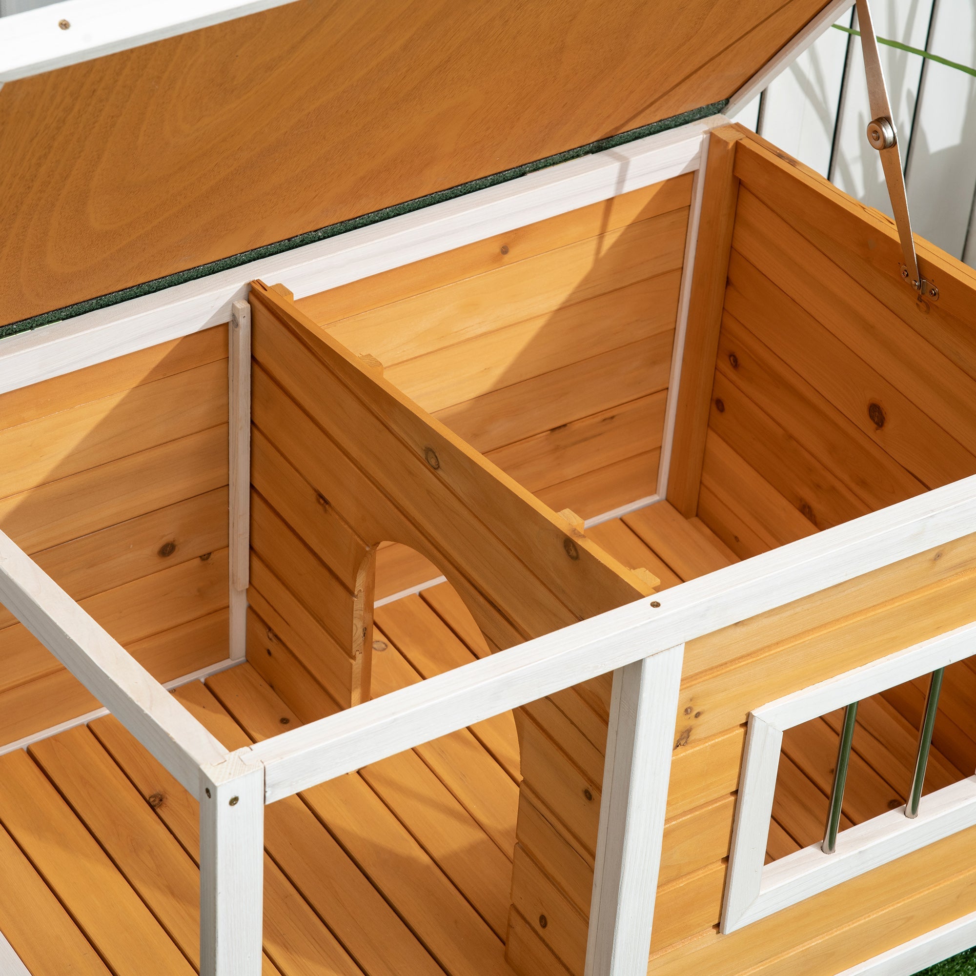 Doghouse with Veranda, Hinged Roof & Adjustable Feet, Natural Wood Orange