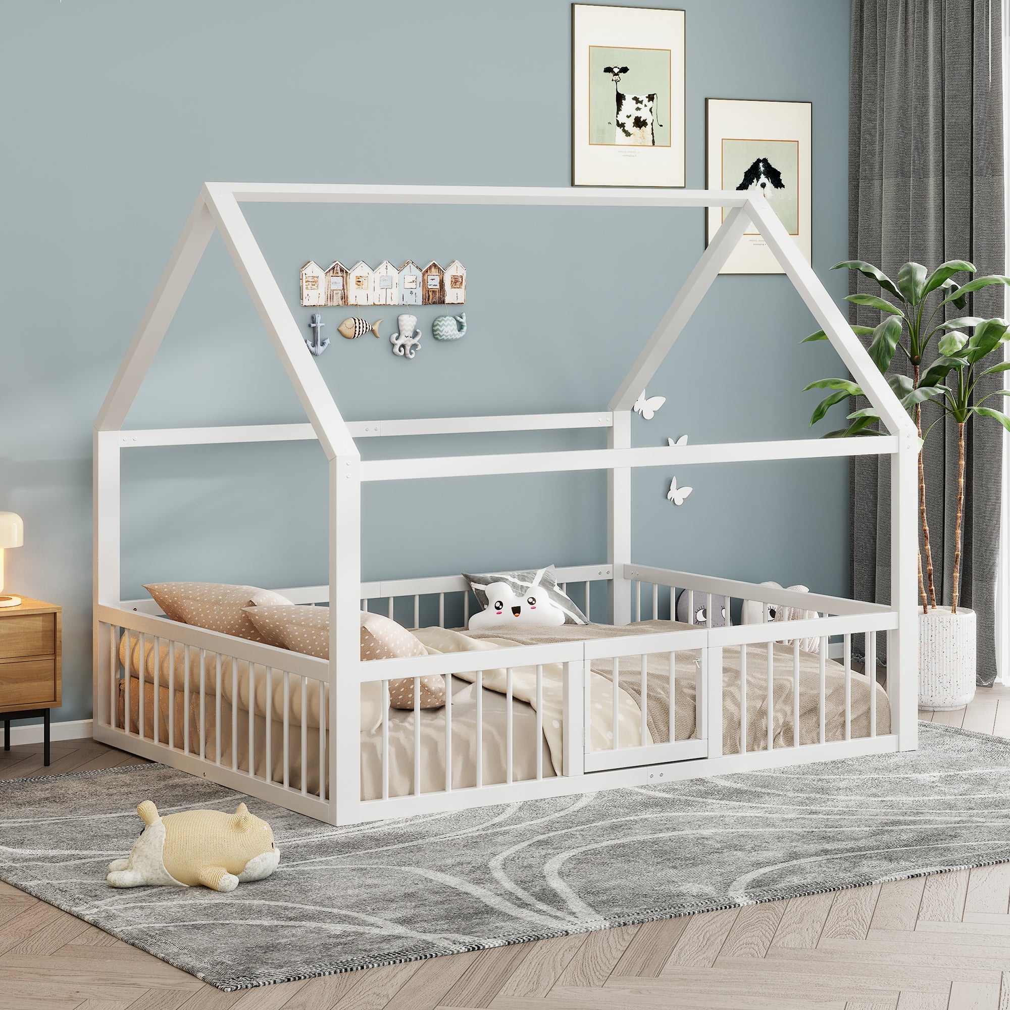 Children's Metal Bed 140x200cm House Design with Railing - White