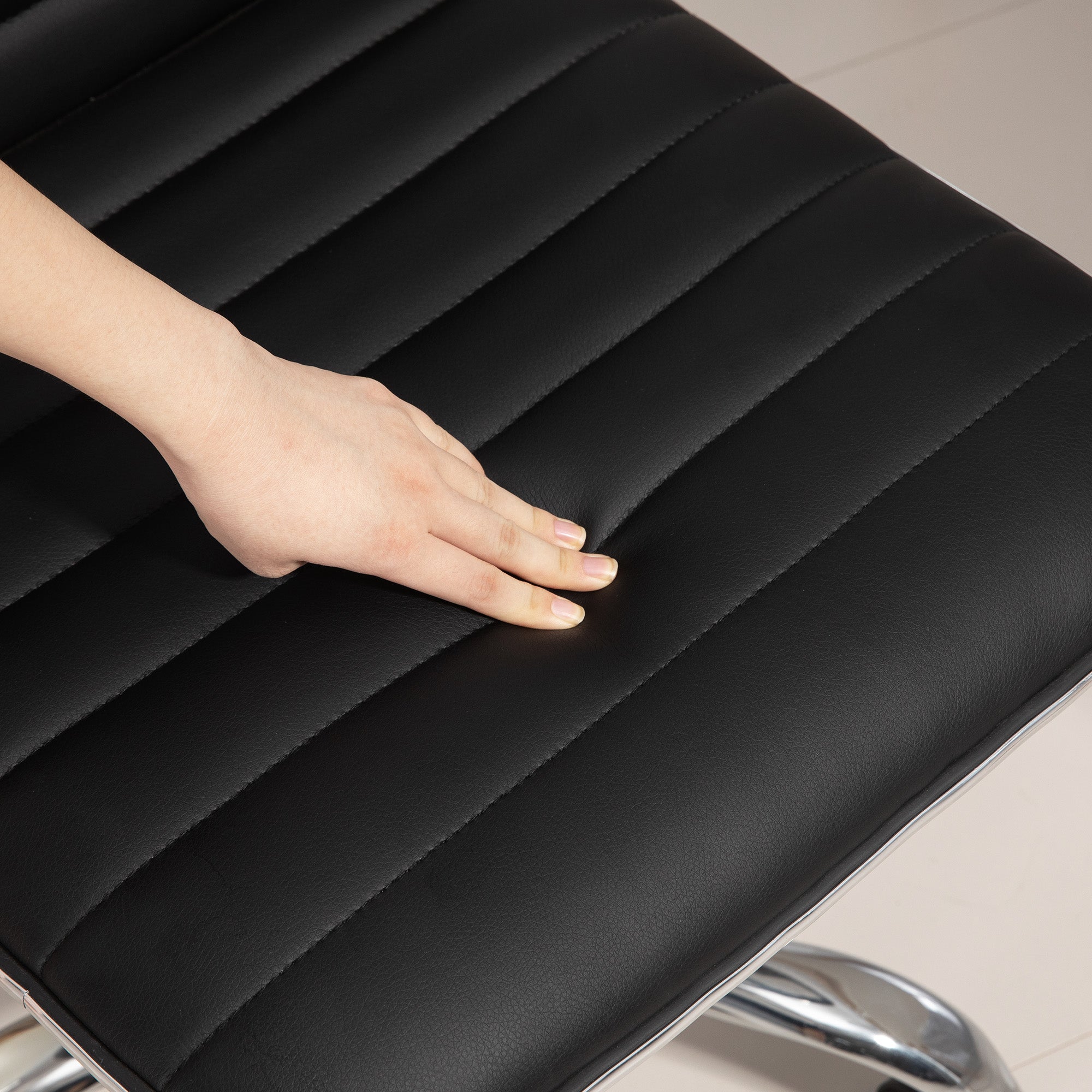 Bürostuhl, höhenverstellbar, drehbar, 120 kg, Schwarz