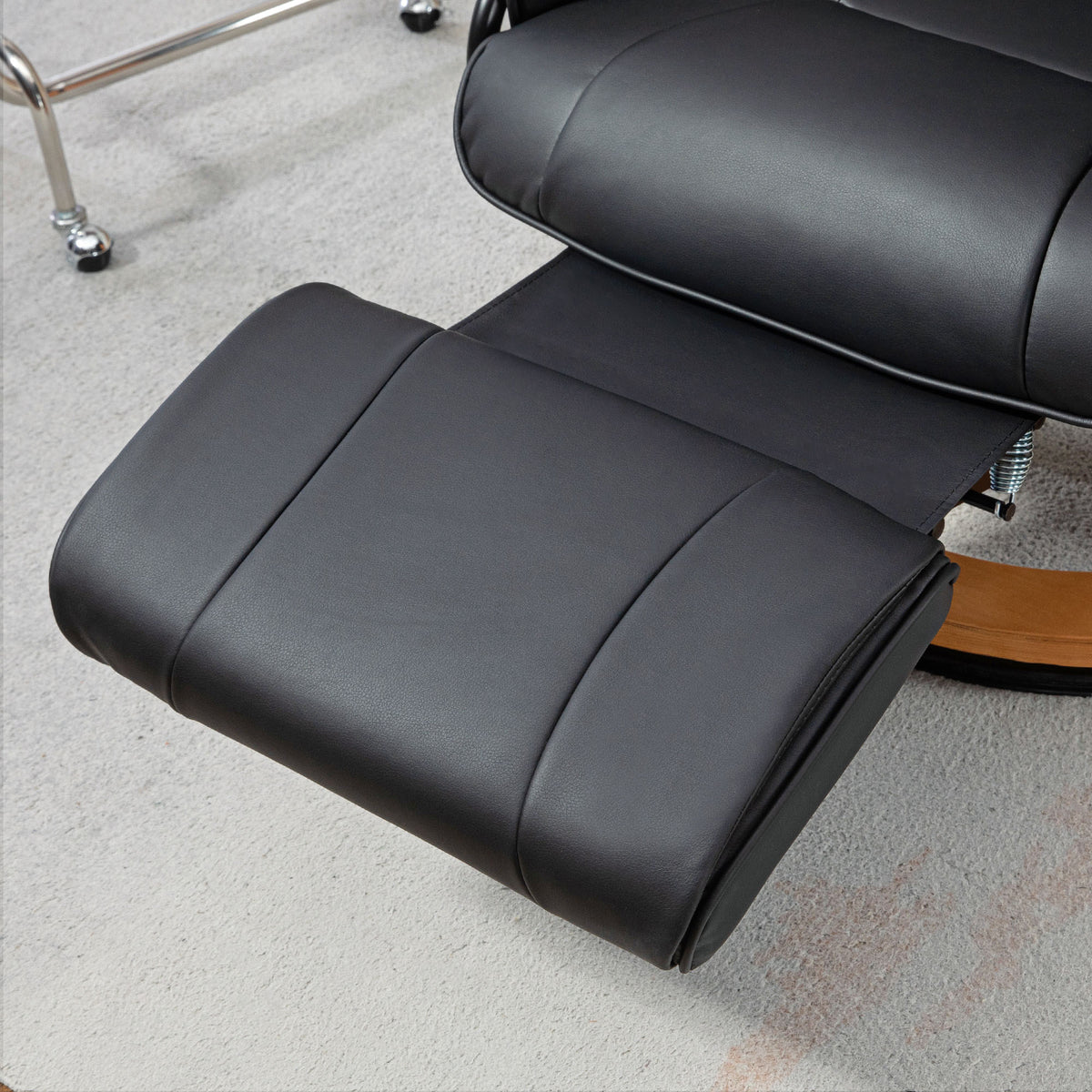 Swivel Recliner TV Chair, Footrest 150 kg Capacity, Faux Leather Black