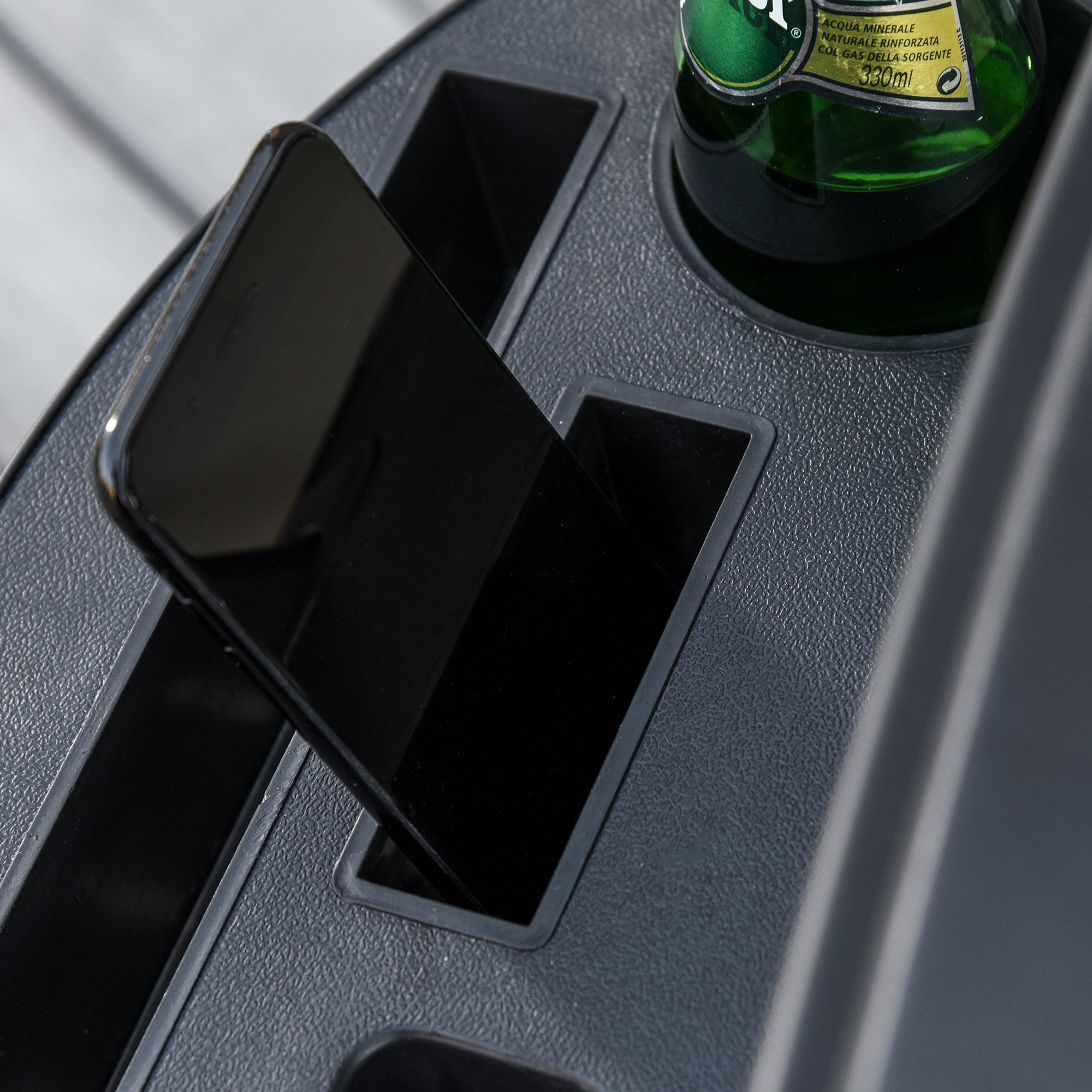 Garden Rocking Chair, Folding Adjustable Zero-Gravity Sun Lounger Recliner, Beige