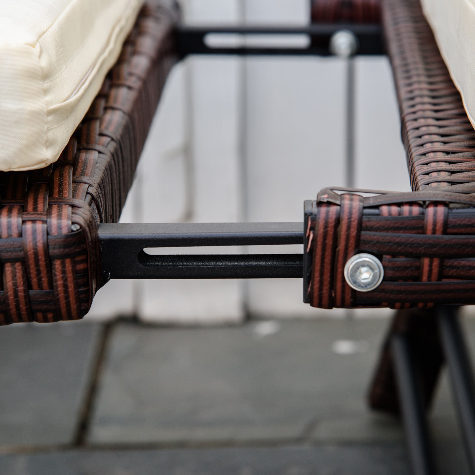 2-Seater Convertible Sofa Daybed Rattan Brown