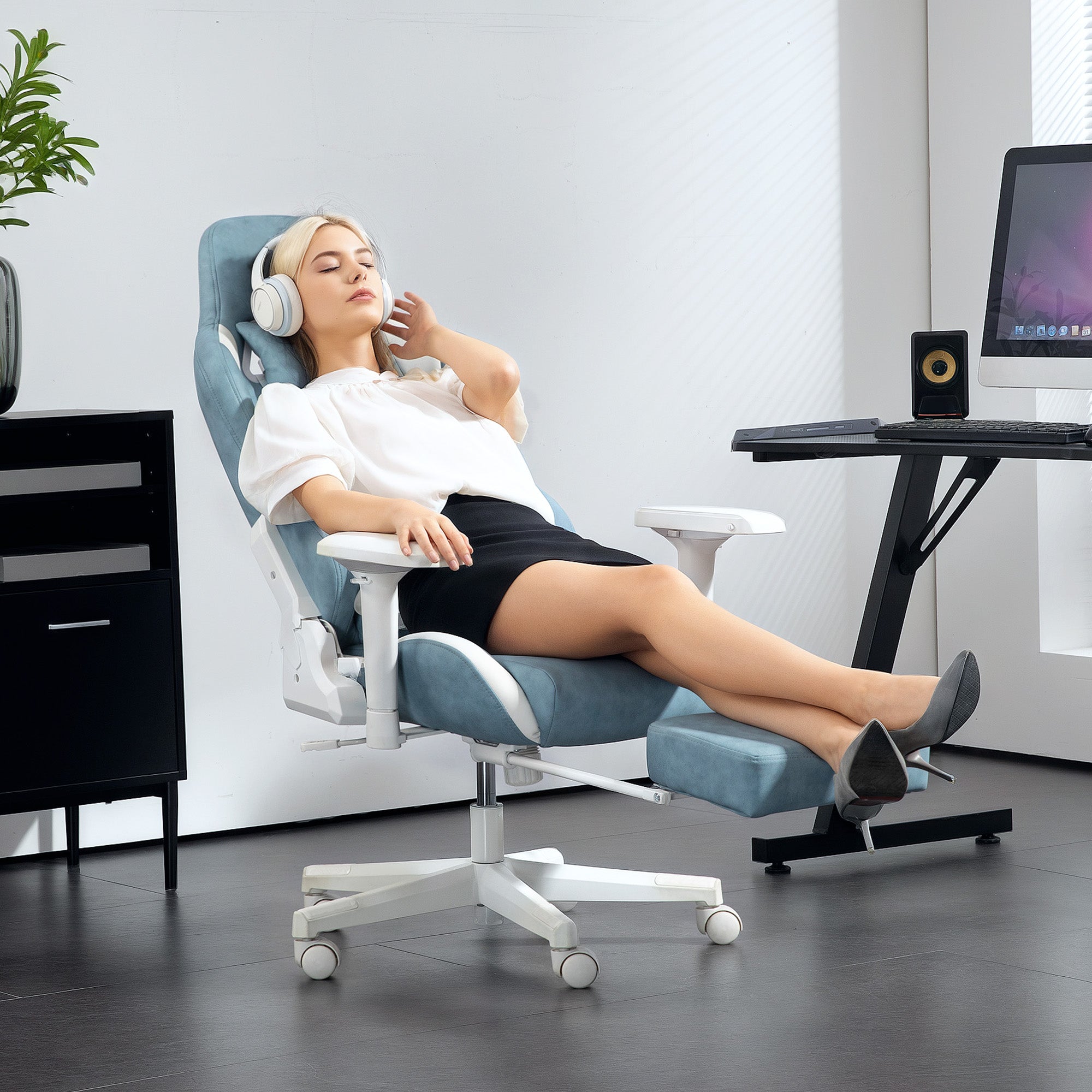 Gaming-Stuhl mit Liegefunktion, ergonomisch, Kunstleder Blau