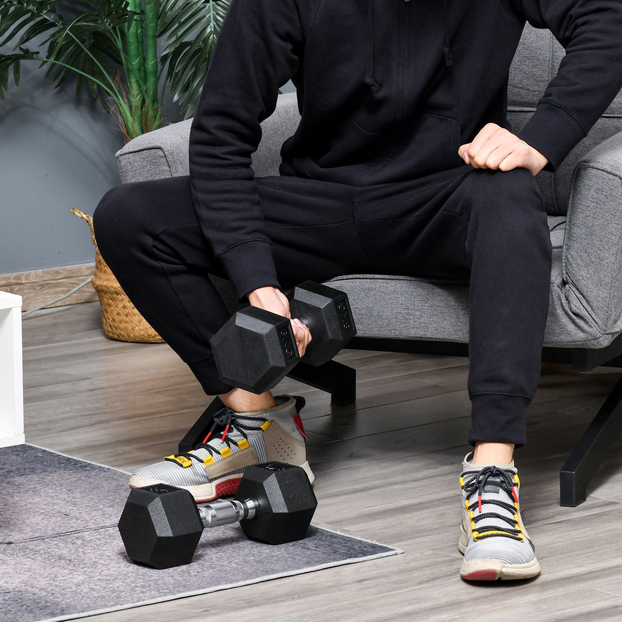 Hexagon Dumbbells Set, Cast Iron with Knurled Handles, Black Rubber