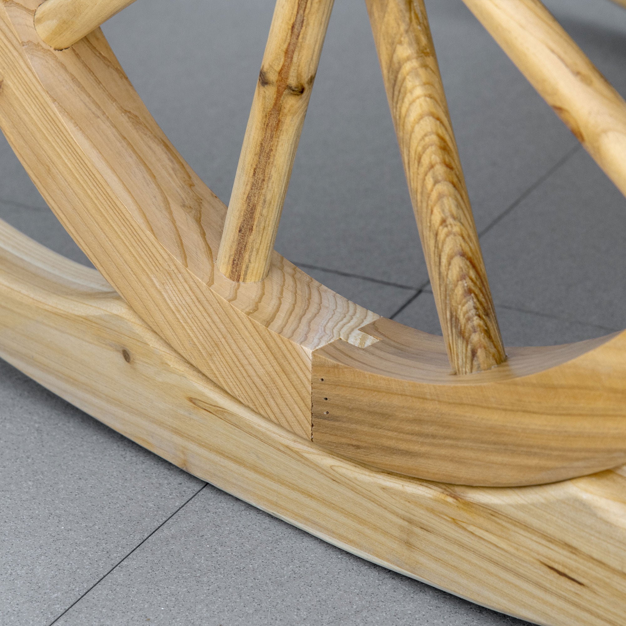 Rocking Chair, Rustic Relaxation Garden Chair with Wheels, Solid Natural Wood