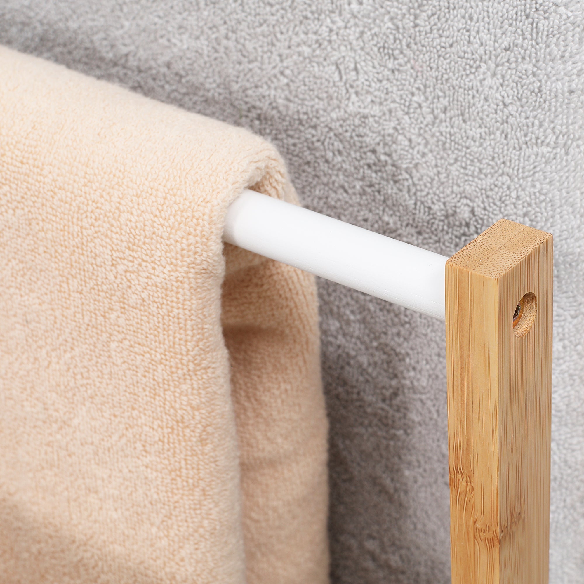 Freestanding Towel Rack 3 Bars 48x25.8x94cm Bamboo Natural