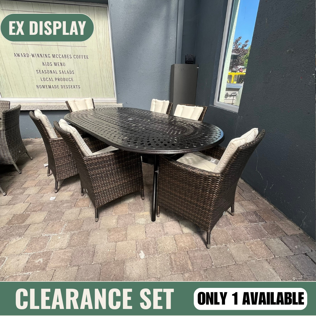 Gardina/Lyon 6 Seater Oval Set - Clearance