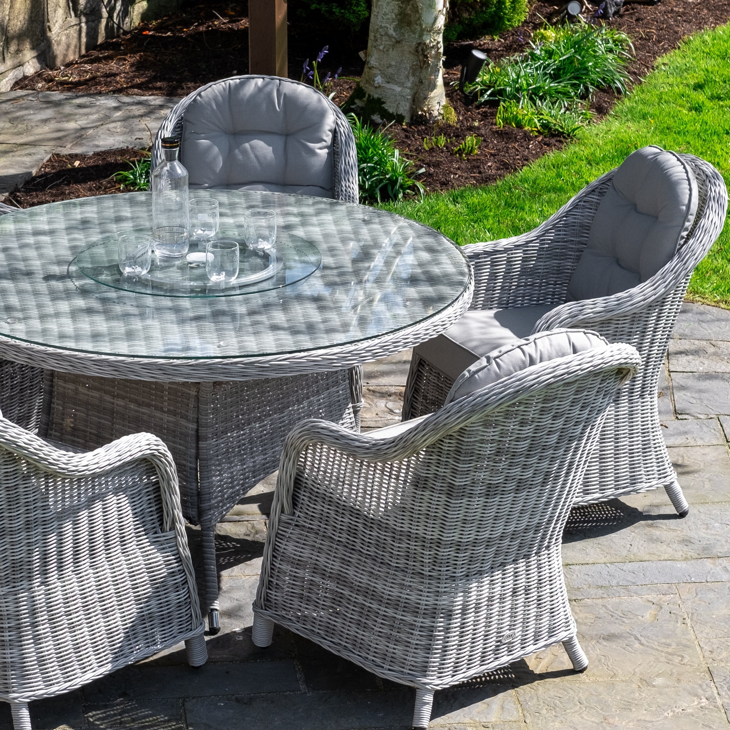 Sepino - 6 Seater Set with Round Table & Lazy Susan (Light Grey)