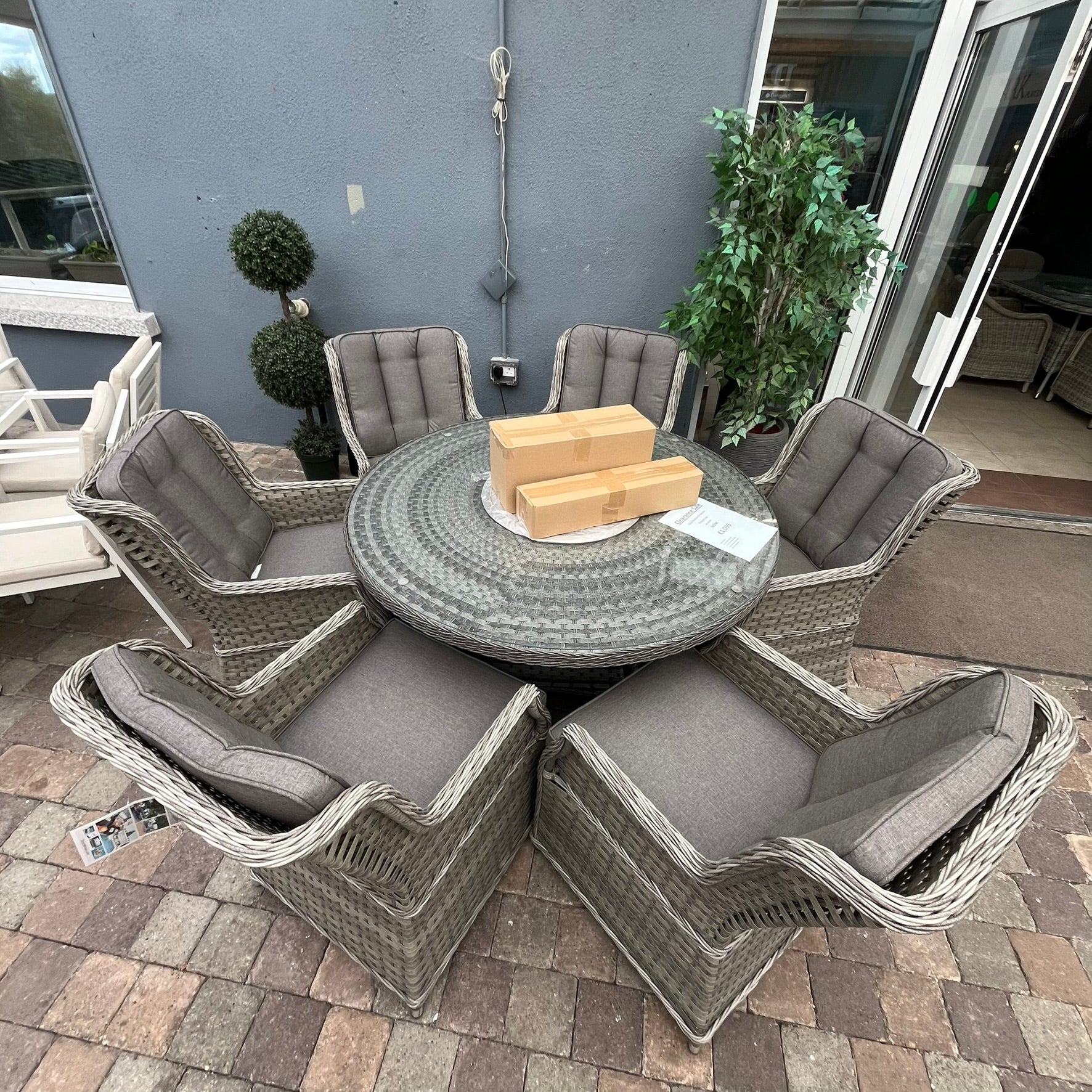 Bali / Boston 6 Seater - Fire pit Set - Clearance