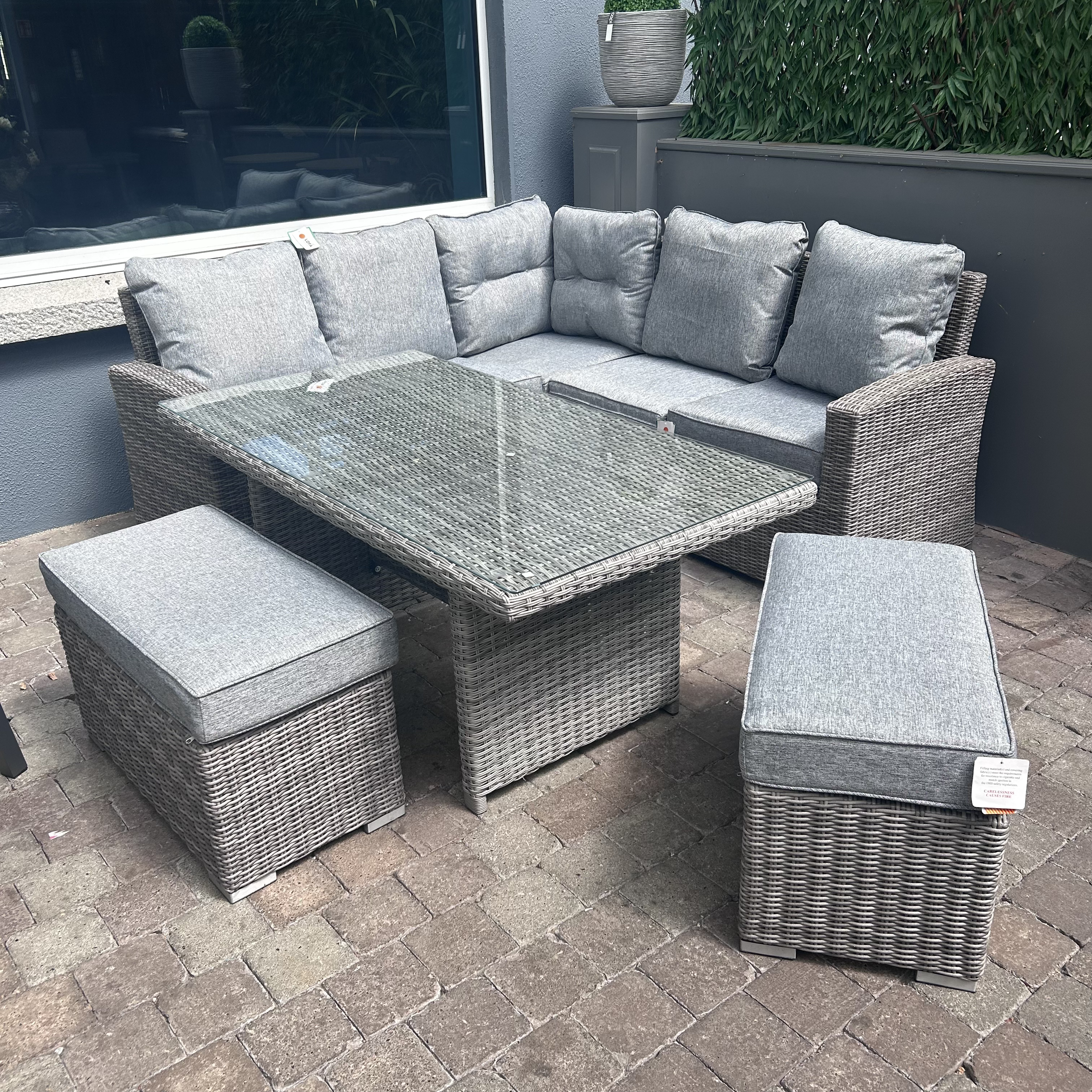 Oxford Corner Set - Clearance