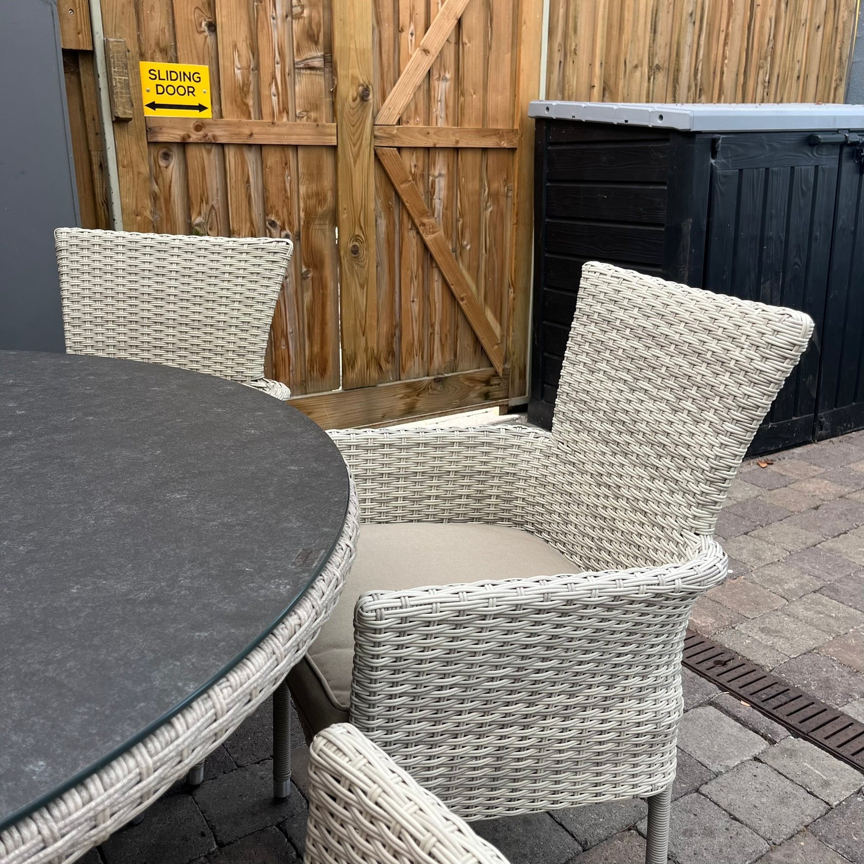 Miami 6-Seater Set - Clearance