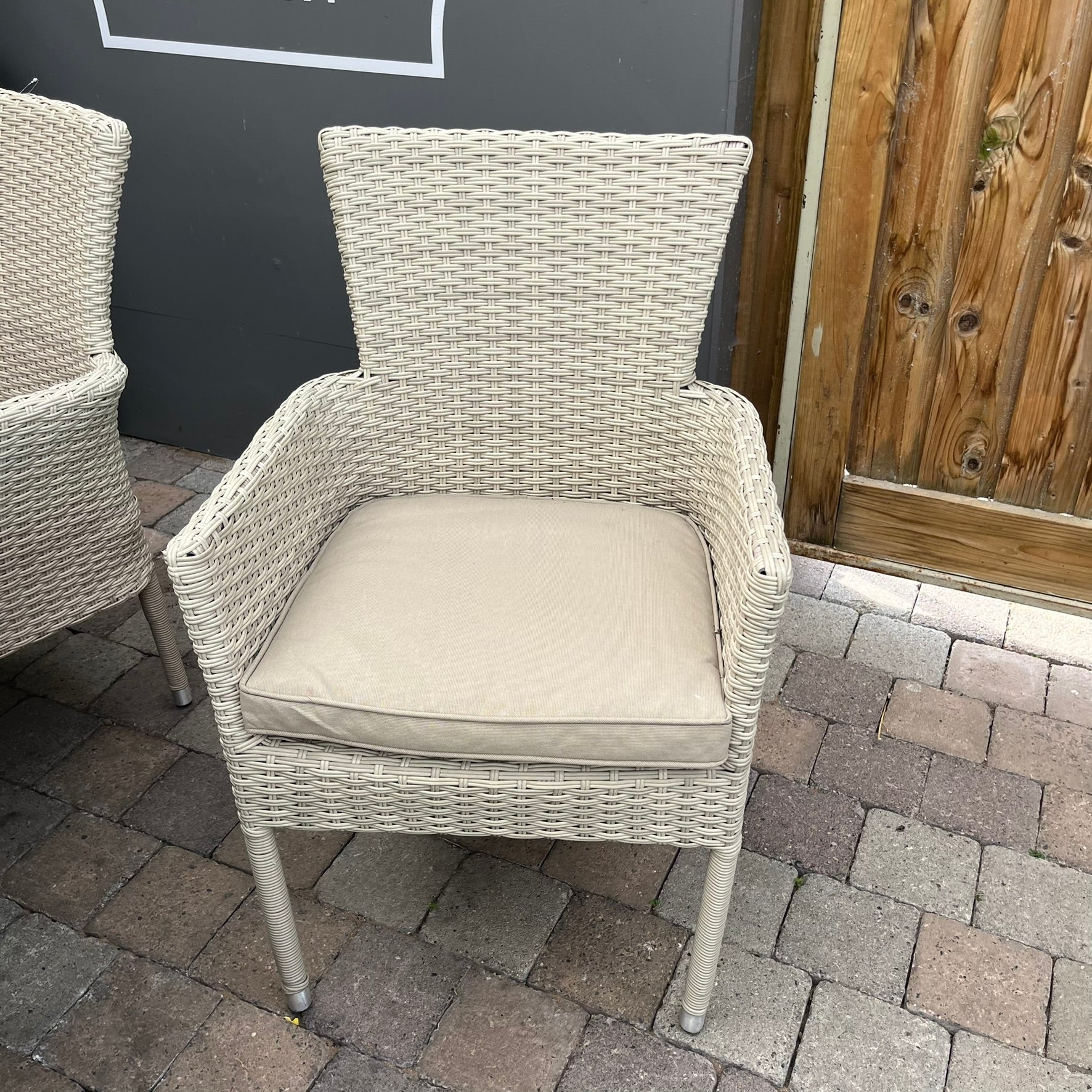 Miami 6-Seater Set - Clearance