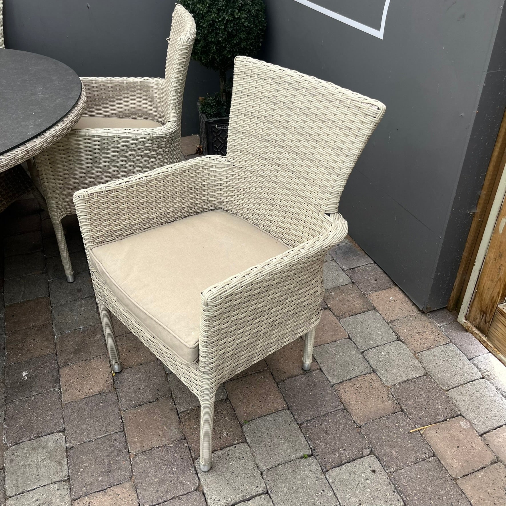 Miami 6-Seater Set - Clearance