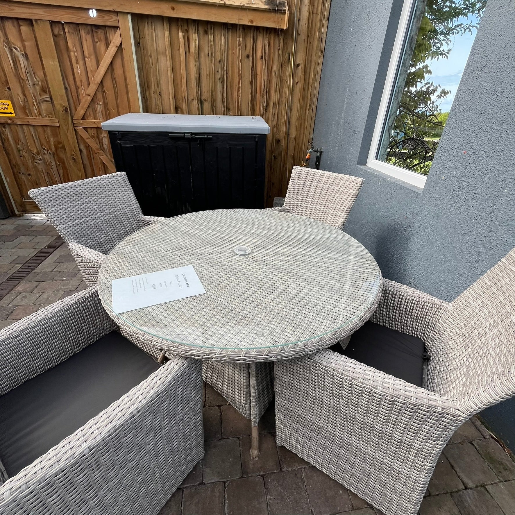 Albina 4-Seater Set - Clearance