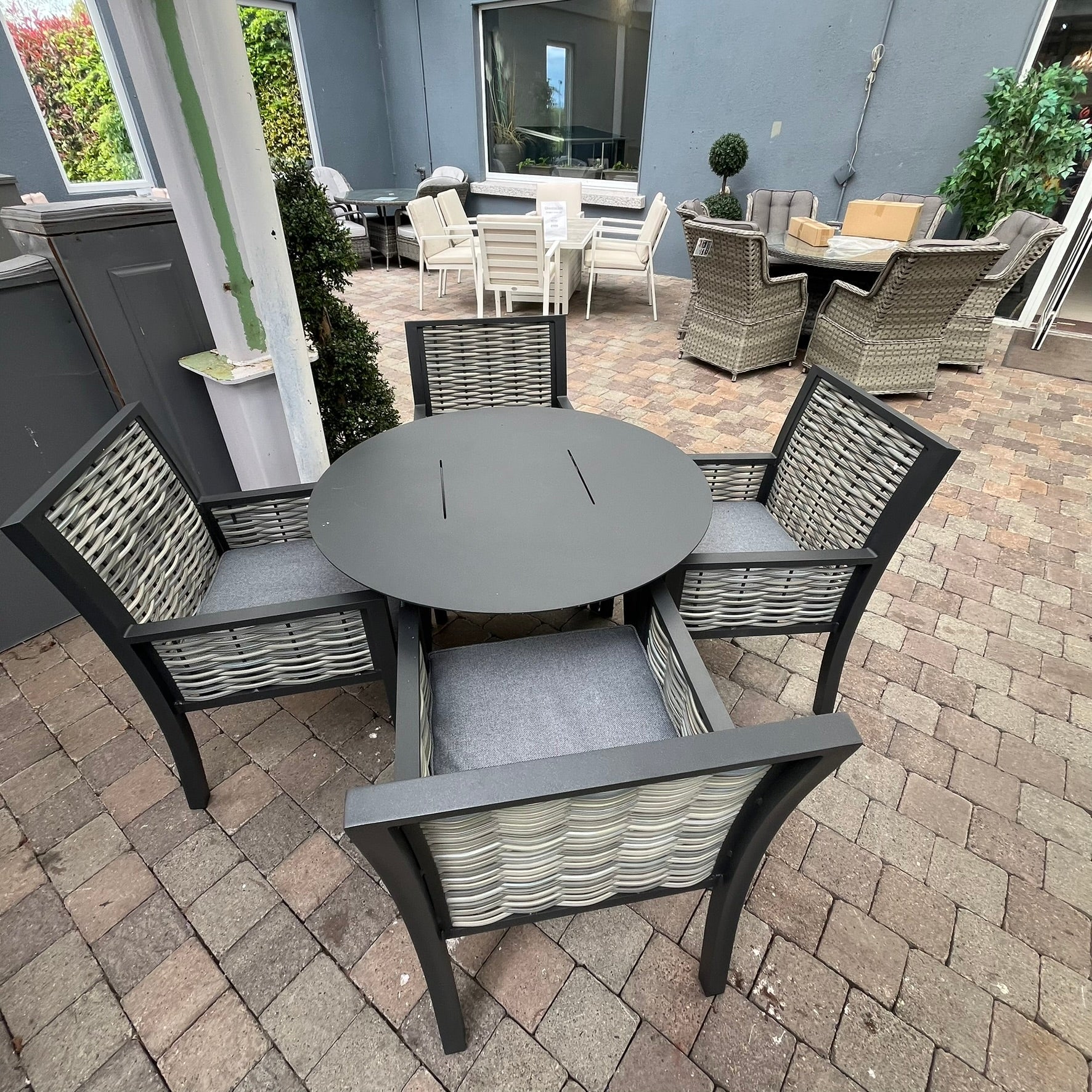 Chaumont 4-Seater Set Clearance