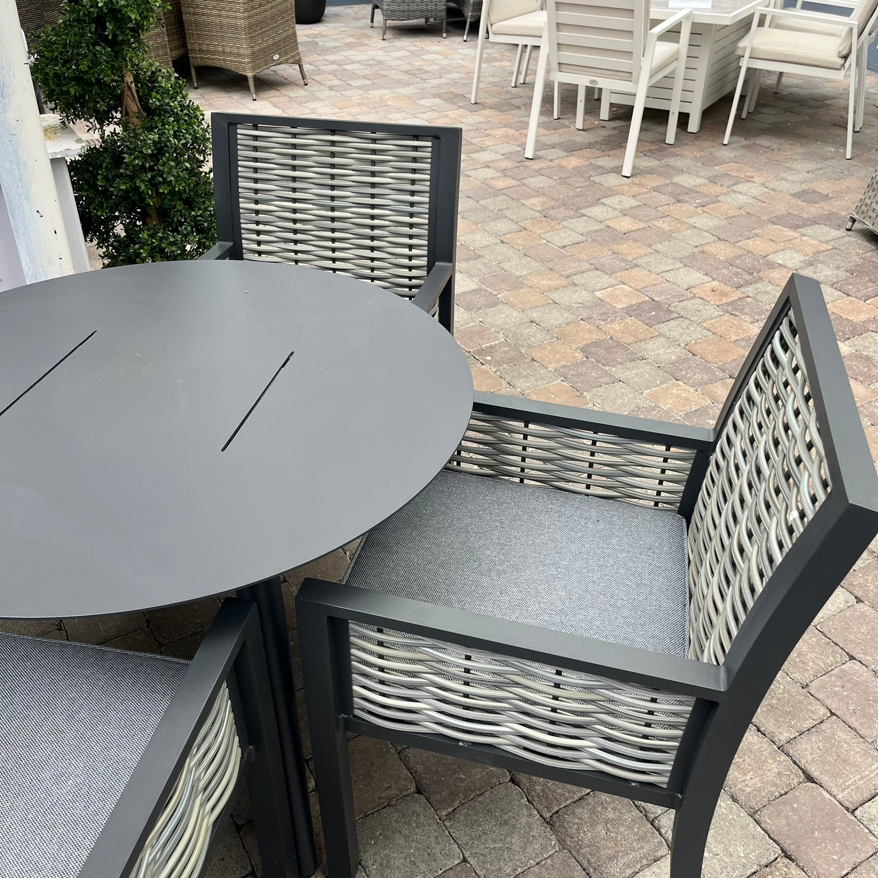 Chaumont 4-Seater Set Clearance