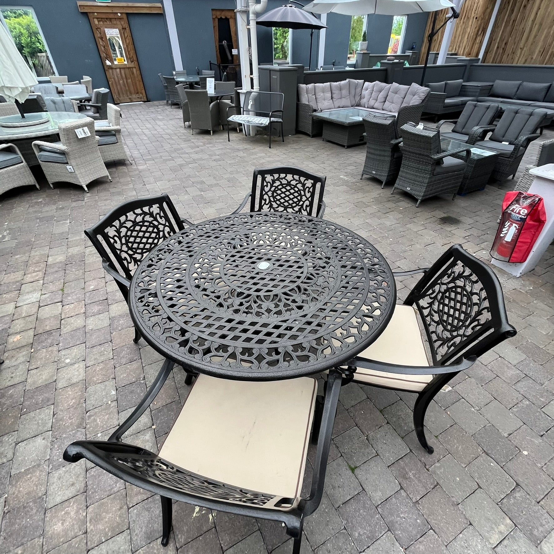 Lyon 4 Seater Set - Bronze