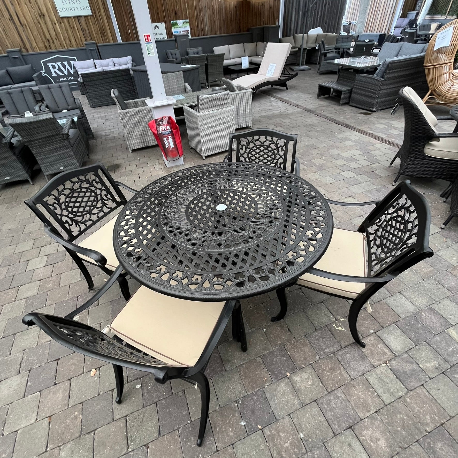 Lyon 4 Seater Set - Bronze
