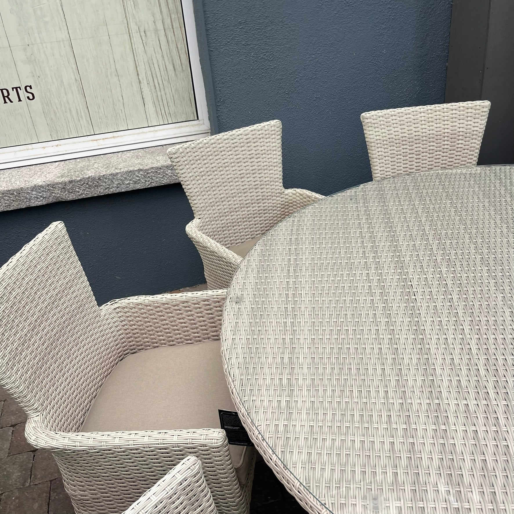 Miami - 8 Seater Round Stacking Set