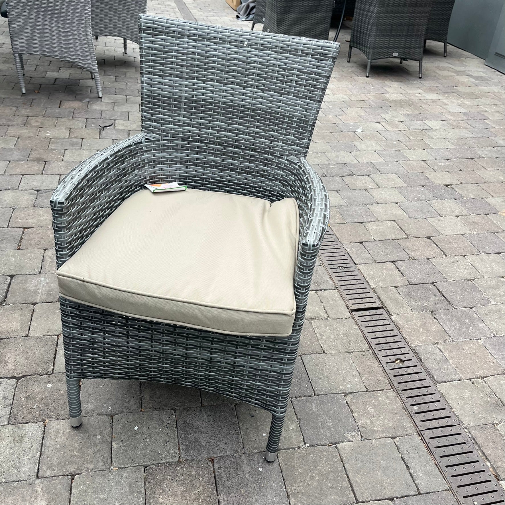 Sicily 6 Seater Set