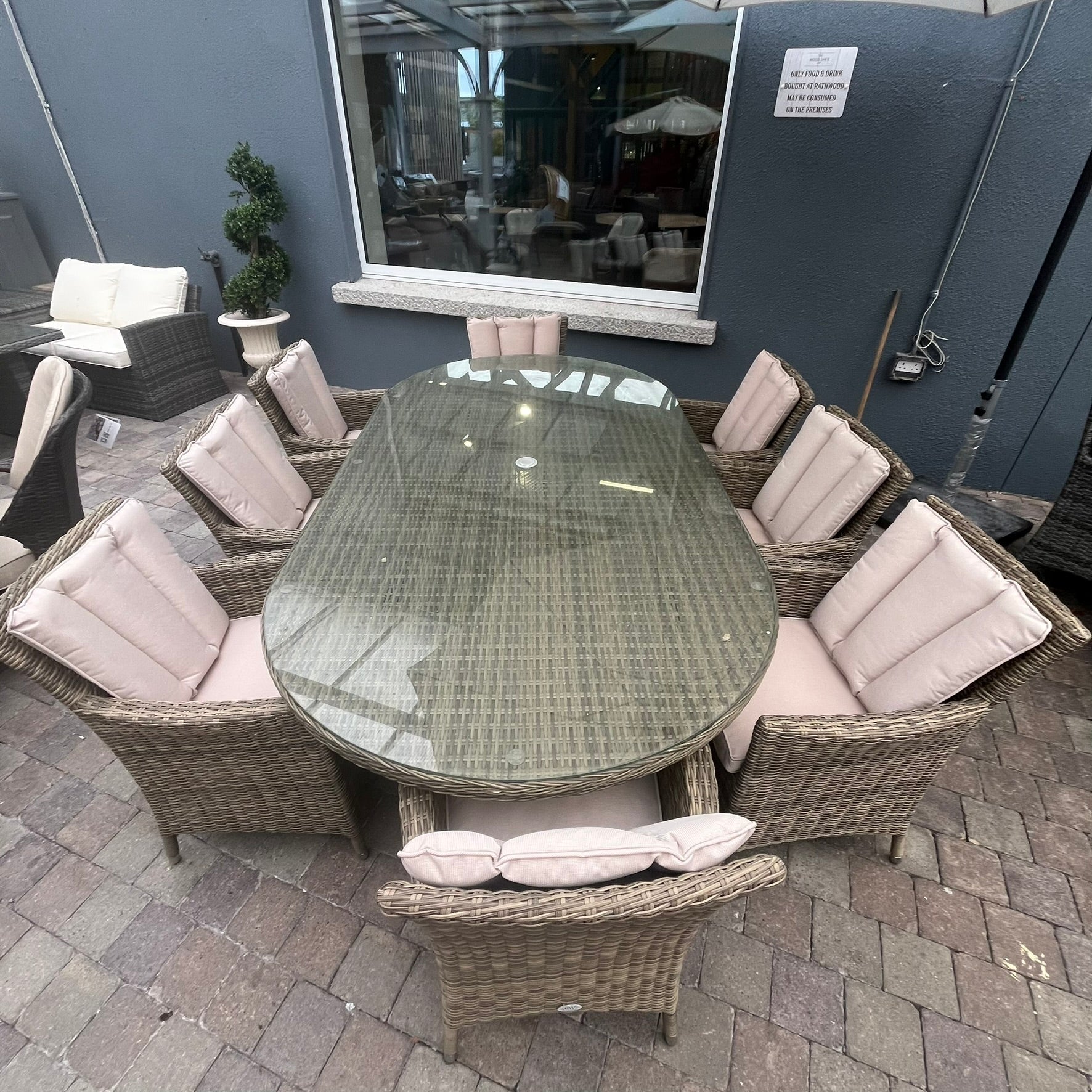 Dumont 8 Seater Set (Oval) - Clearance