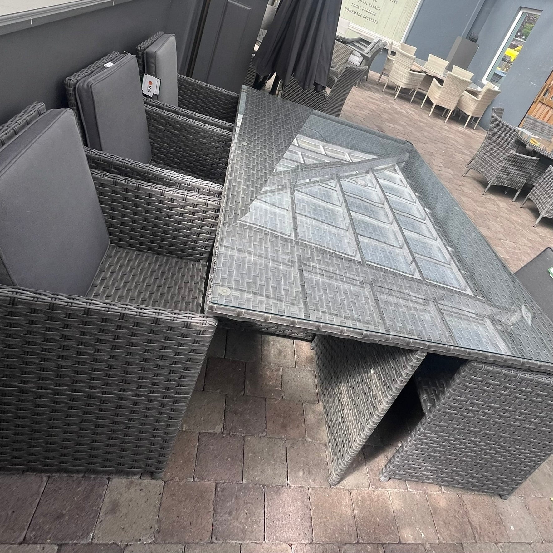 Willow 6 Seater Cube Set - Clearance