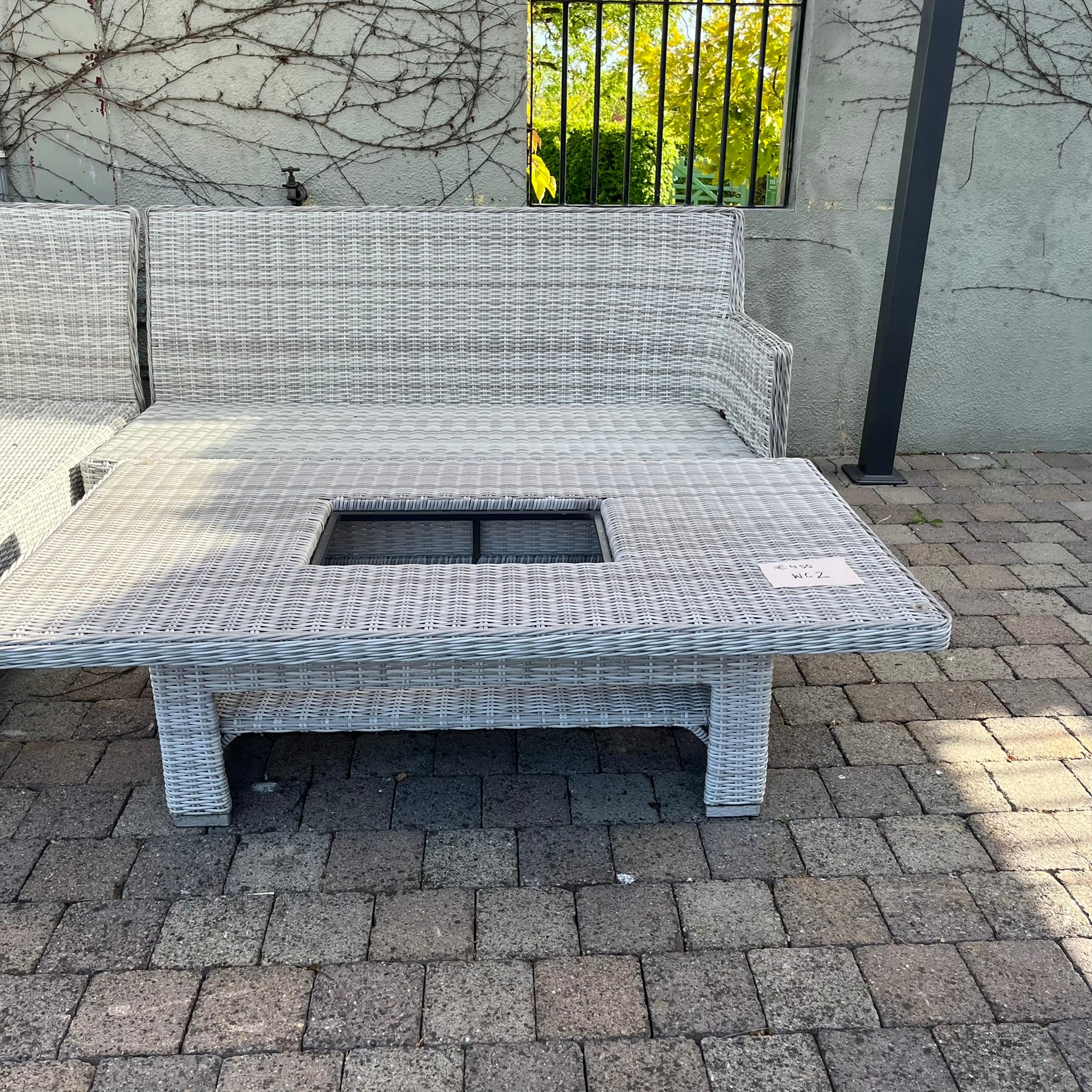 Barcelona Corner Set with Rising Table - Clearance