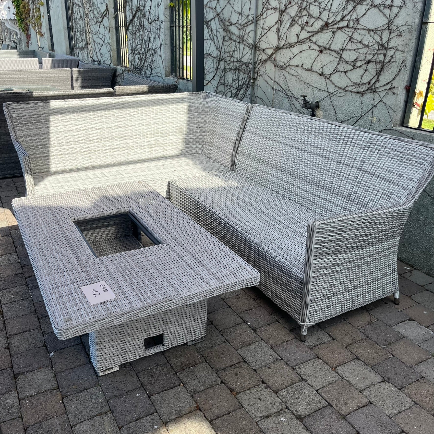 Barcelona Corner Set with Rising Table - Clearance