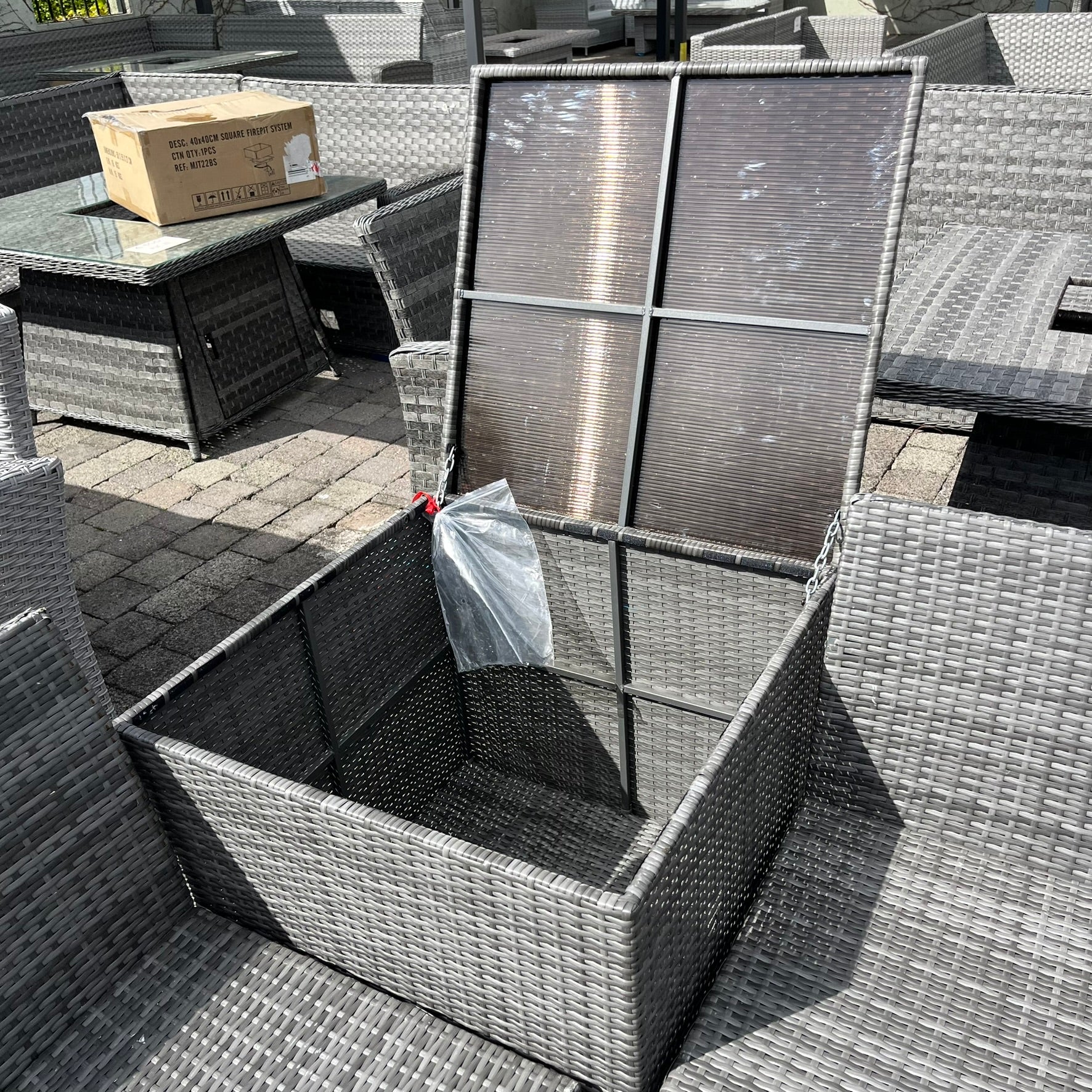 Santiago Corner Sofa & Storage Box - Clearance