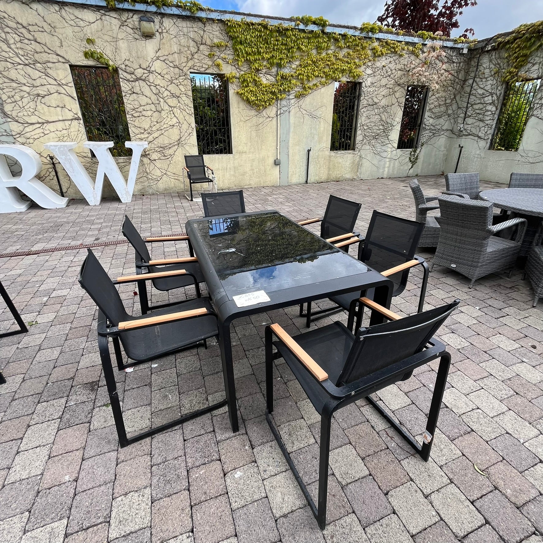 Black Metal 6 Seater Set - Clearance