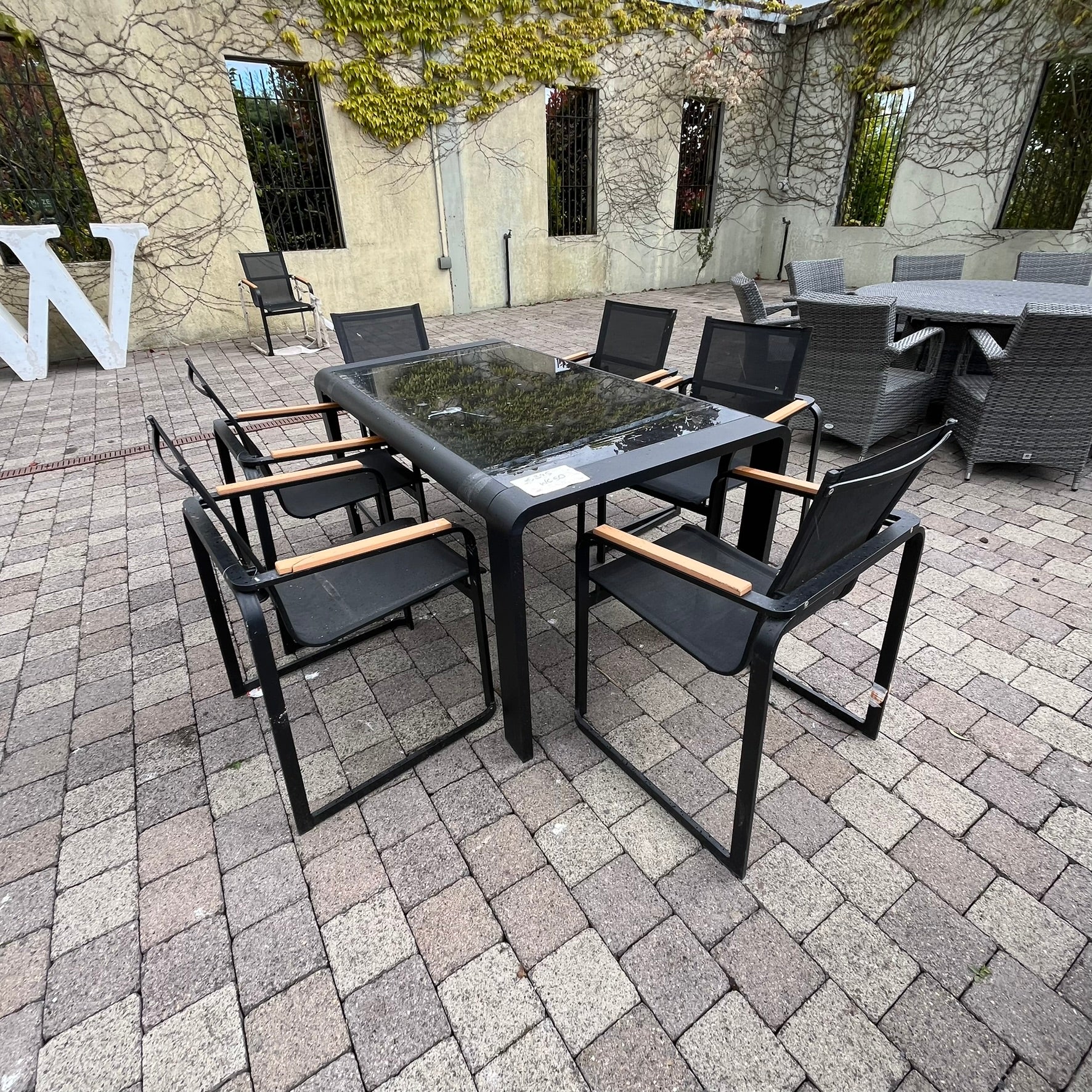 Black Metal 6 Seater Set - Clearance