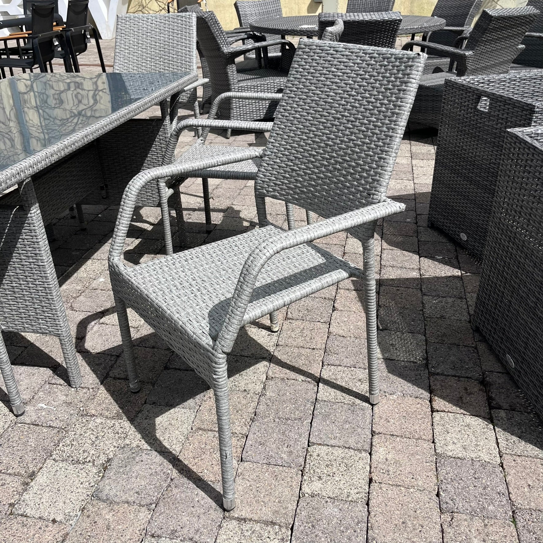 Grey 6 Seater Rectangle Set- Clearance