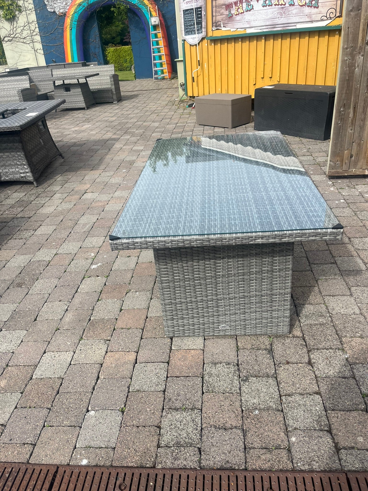 Oxford Table - Clearance