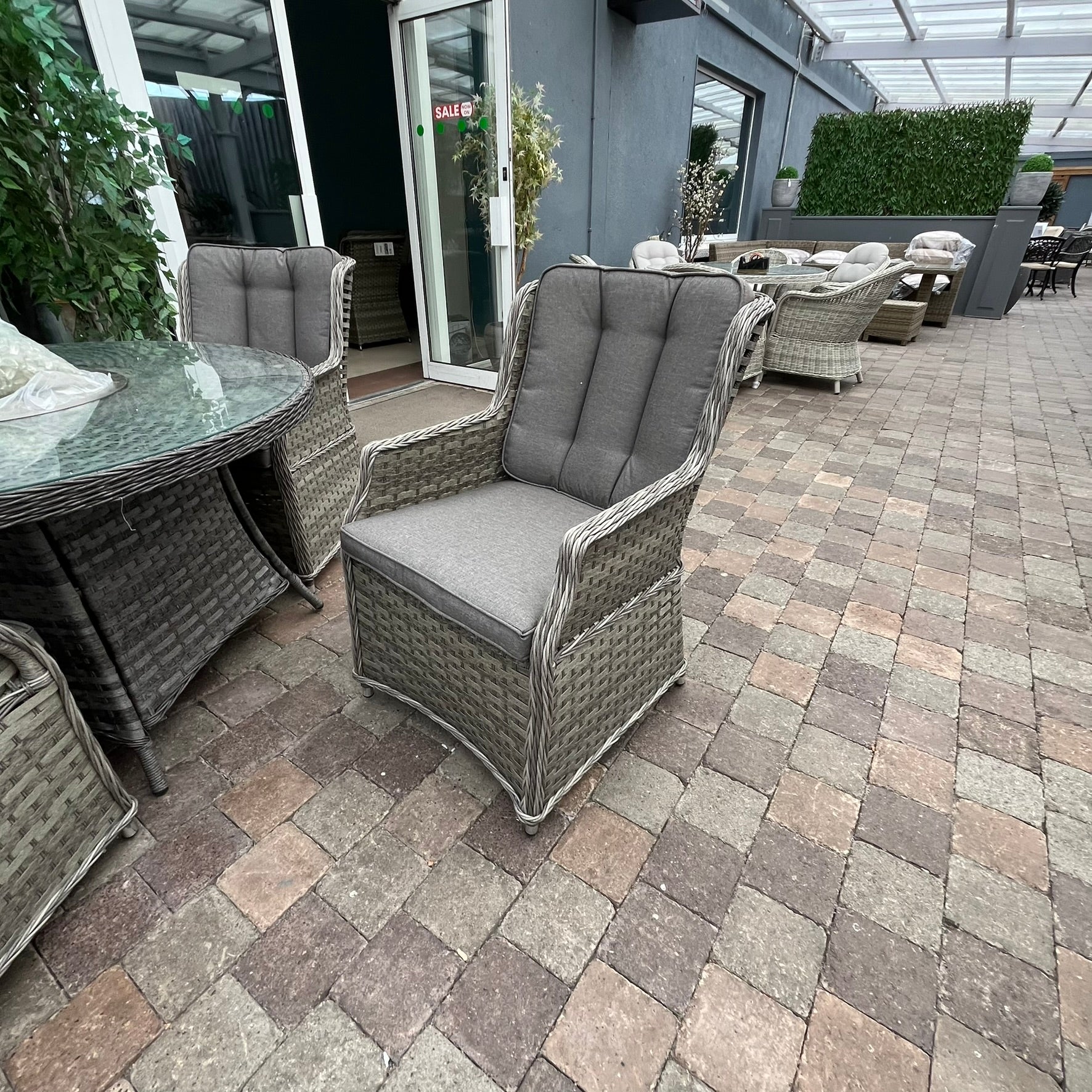 Bali/Boston 4-Seater Fire Pit Set - Clearance
