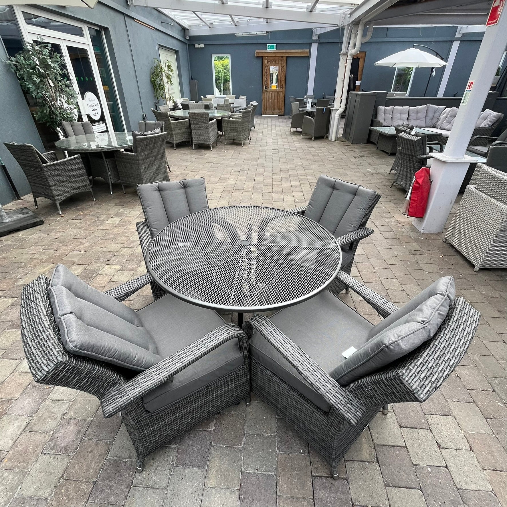 Portofino/Gardenia 4-Seater Set  - Clearance