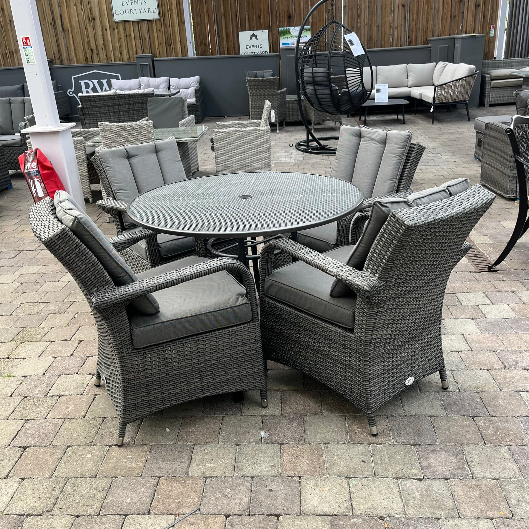 Portofino/Gardenia 4-Seater Set  - Clearance