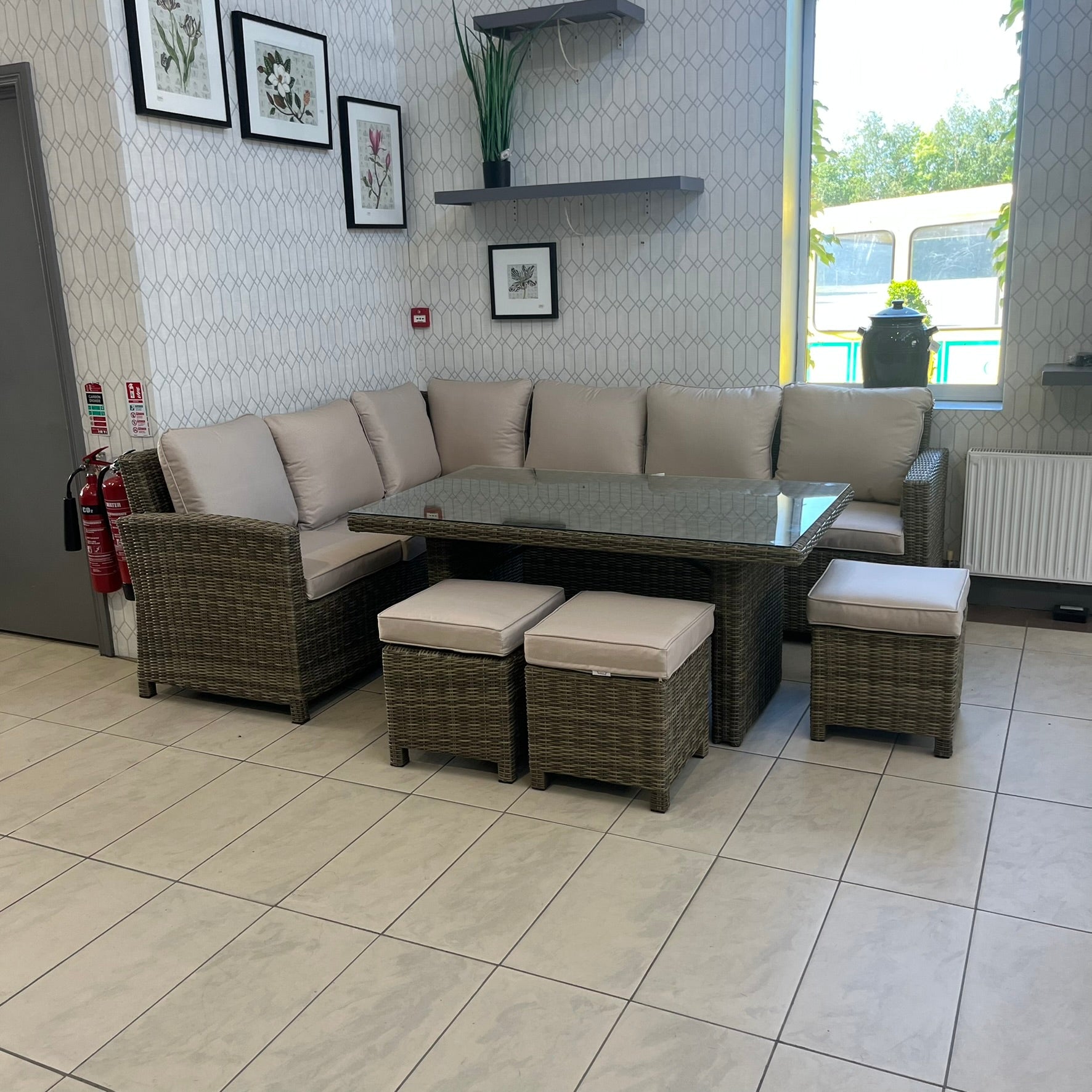Chester Corner Set - Clearance